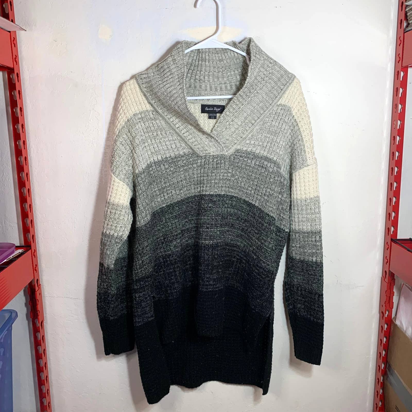Other Charlie Paige Women's Sweater Size S-M Long Sleeve Size M / US 6-8 / IT 42-44 - 1 Thumbnail