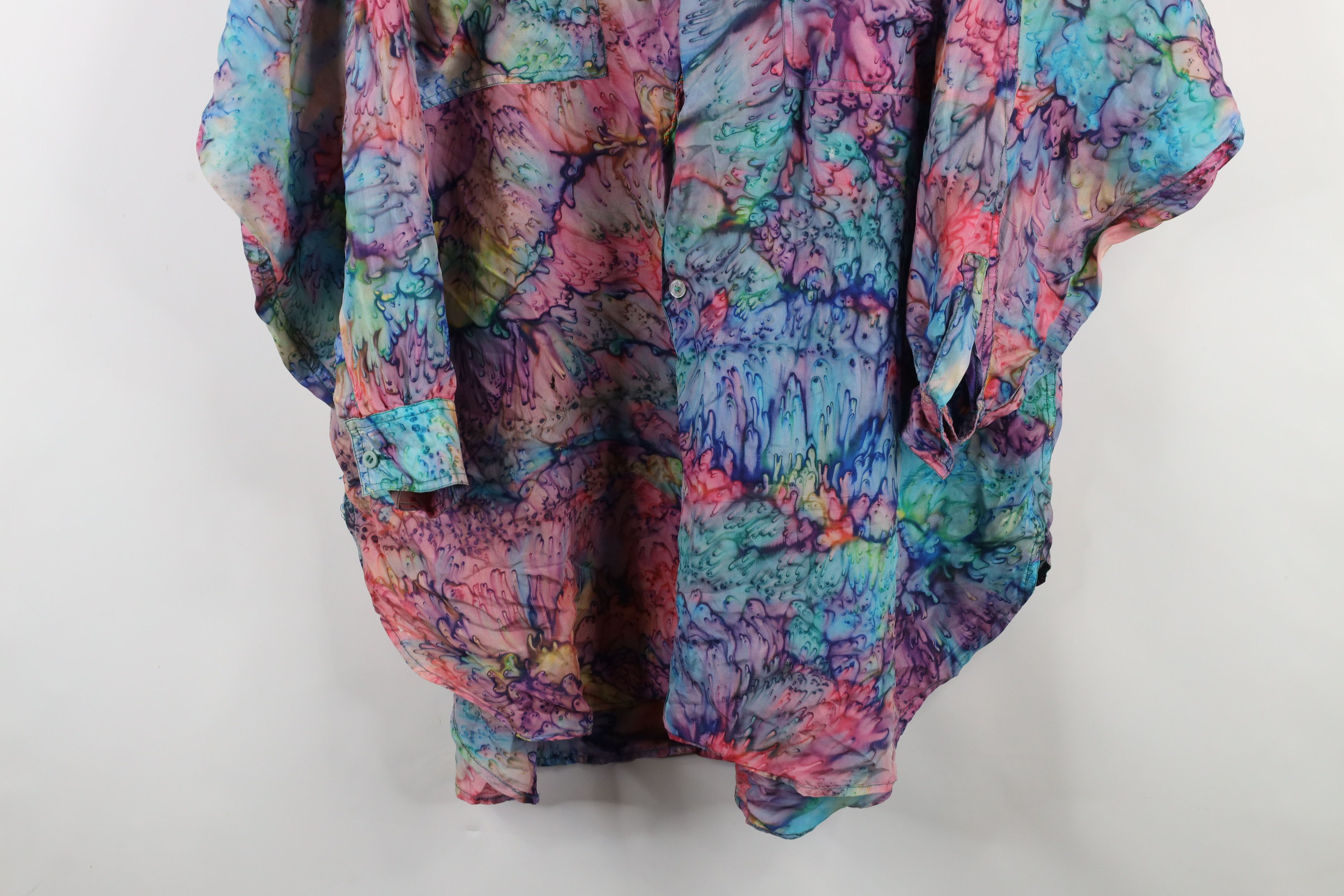 Vintage Vintage 80s 90s Streetwear Silk Rainbow Baggy Button Shirt Size M / US 6-8 / IT 42-44 - 3 Thumbnail