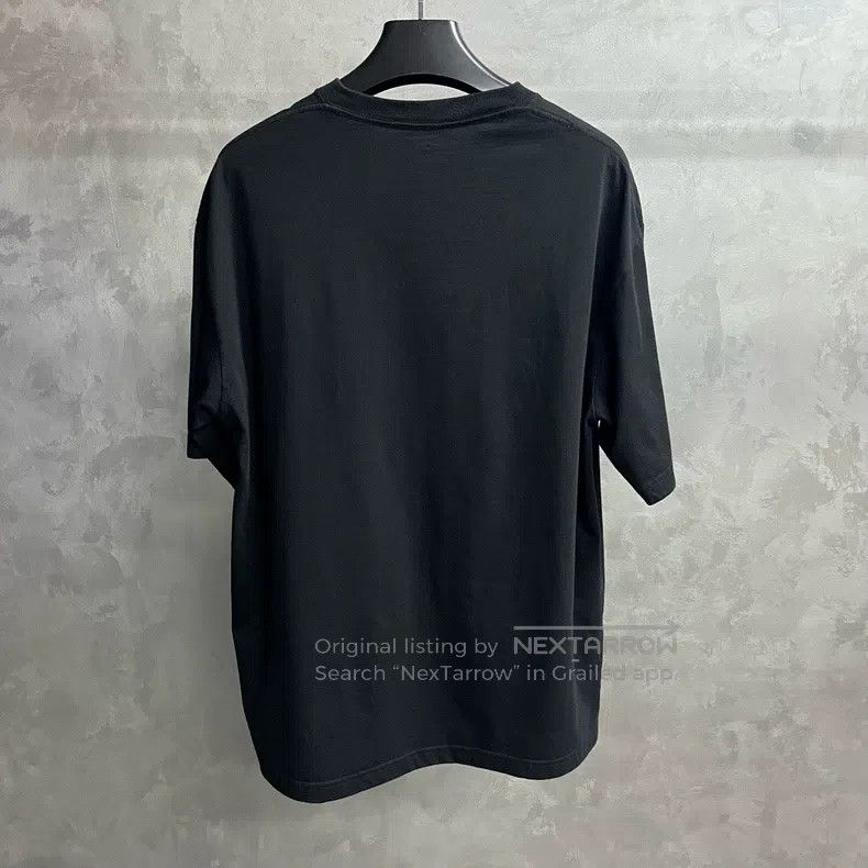 Balenciaga Balenciaga Black multilingual print short-sleeve crew neck Size US M / EU 48-50 / 2 - 2 Thumbnail