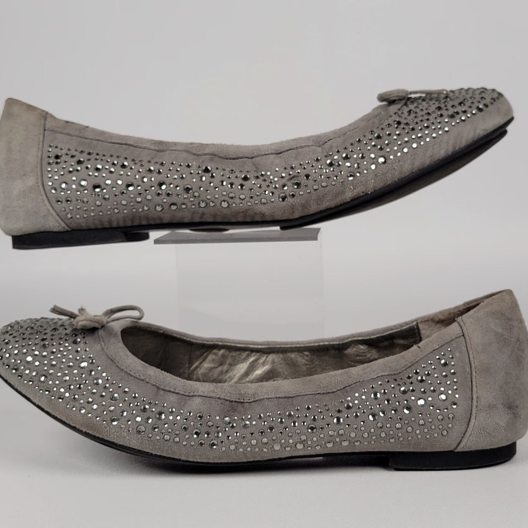 Vintage ME TOO Flat Womens Leather Silver / Gray 8.5 Shoes Women Flats Silver Leather 8.5 Womens Size 8.5 Size US 9 / IT 39 - 5 Thumbnail