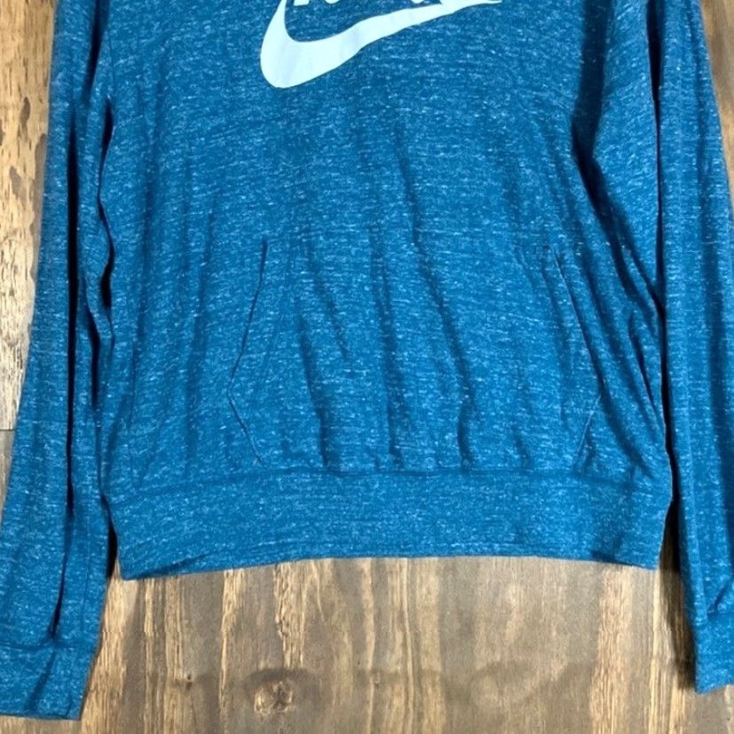 Nike Nike Womens Hoodie Pullover Lightweight Blue Medium Regular Kangaroo Pocket Sweatshirt Size M / US 6-8 / IT 42-44 - 3 Thumbnail