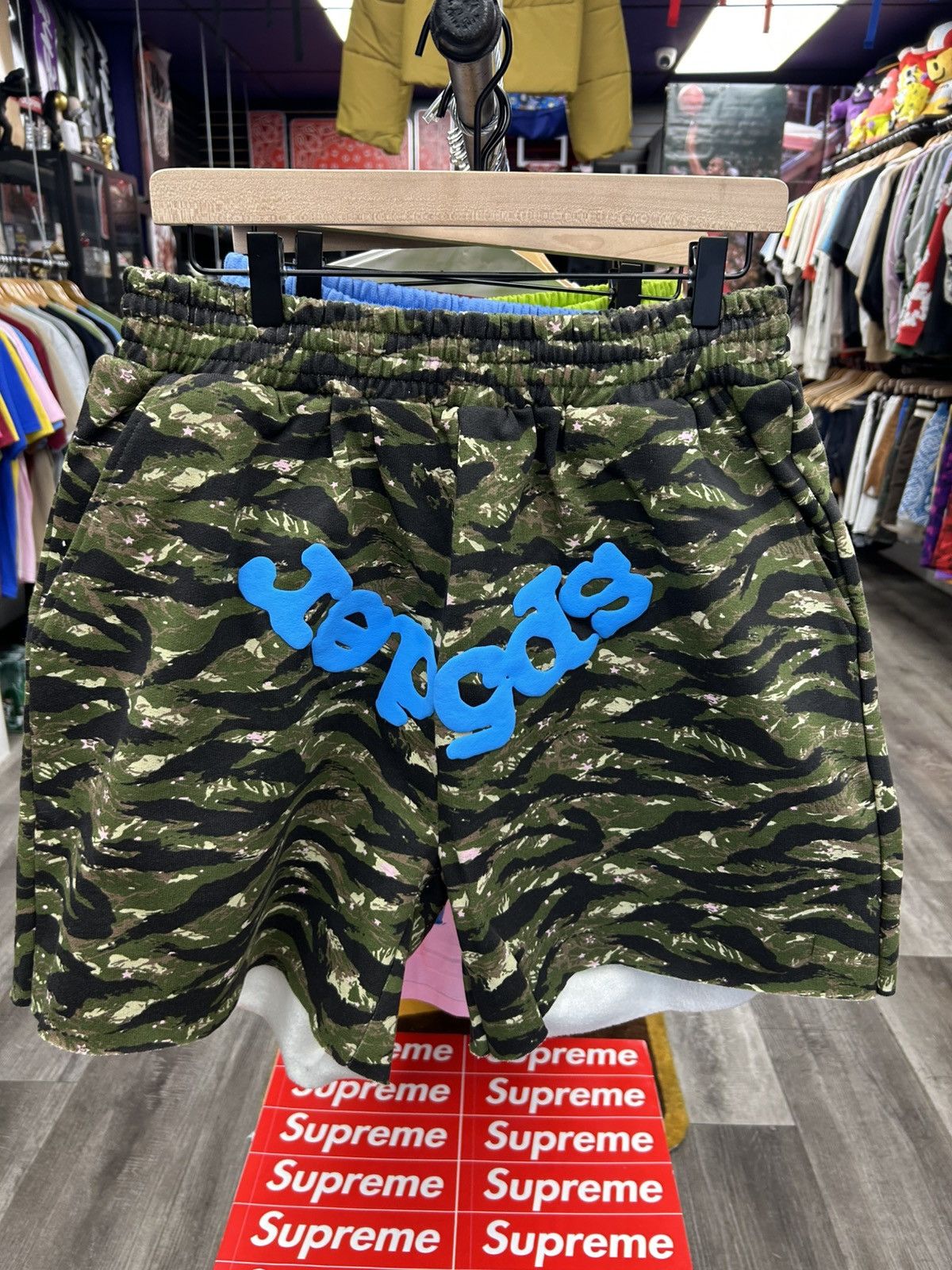 Sp5der SP5DER OG Web V2 Tiger Camo Sweatshort Size US 32 / EU 48 - 1 Thumbnail