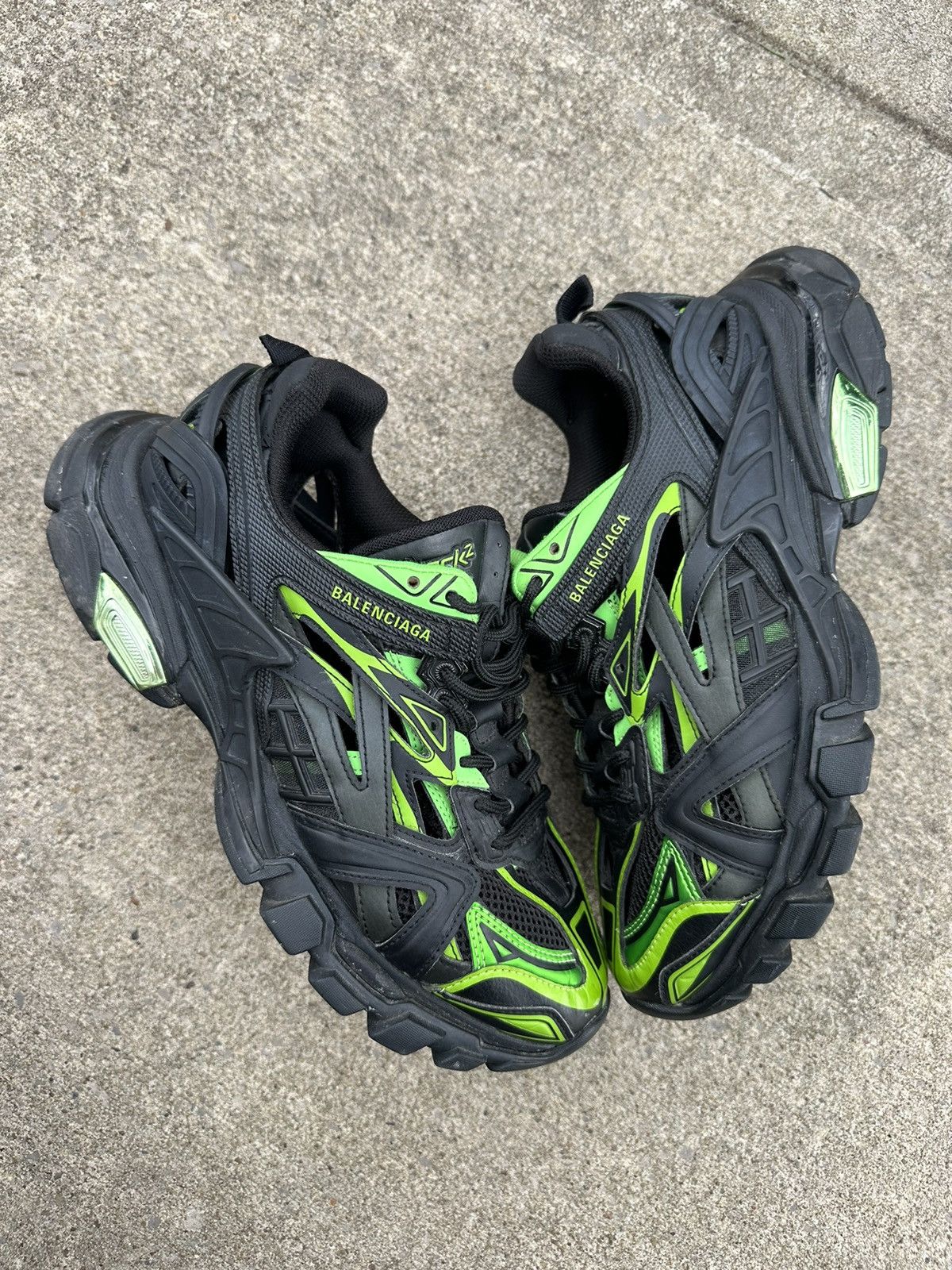 Balenciaga Balenciaga Track.2 Trainer size 7 Size US 7 / EU 40 - 1 Thumbnail