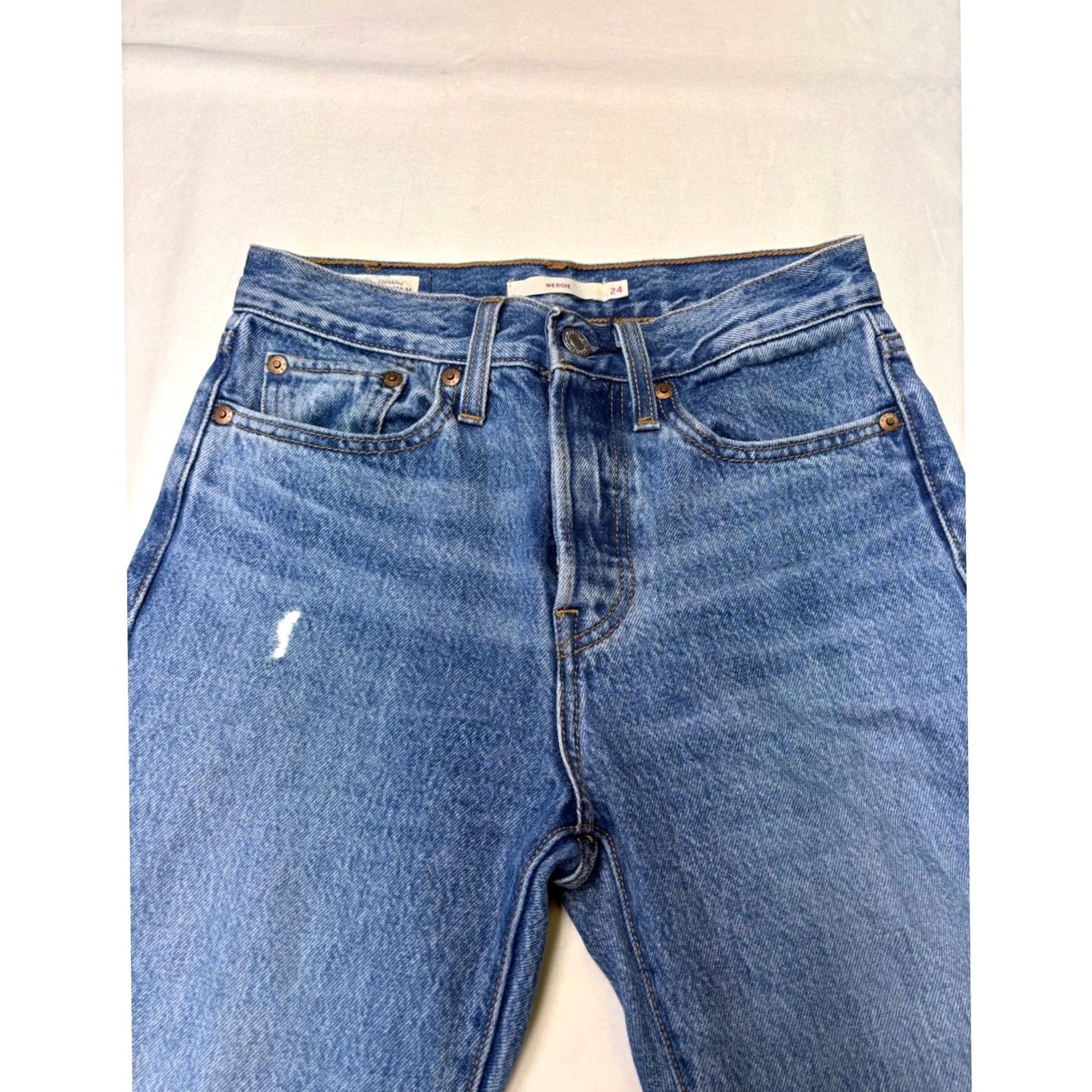 Levi's VINTAGE Levis Premium Wedgie Straight Jeans Blue Distressed Raw Hem Womens 24X27 Size 42" / US 20 - 2 Thumbnail