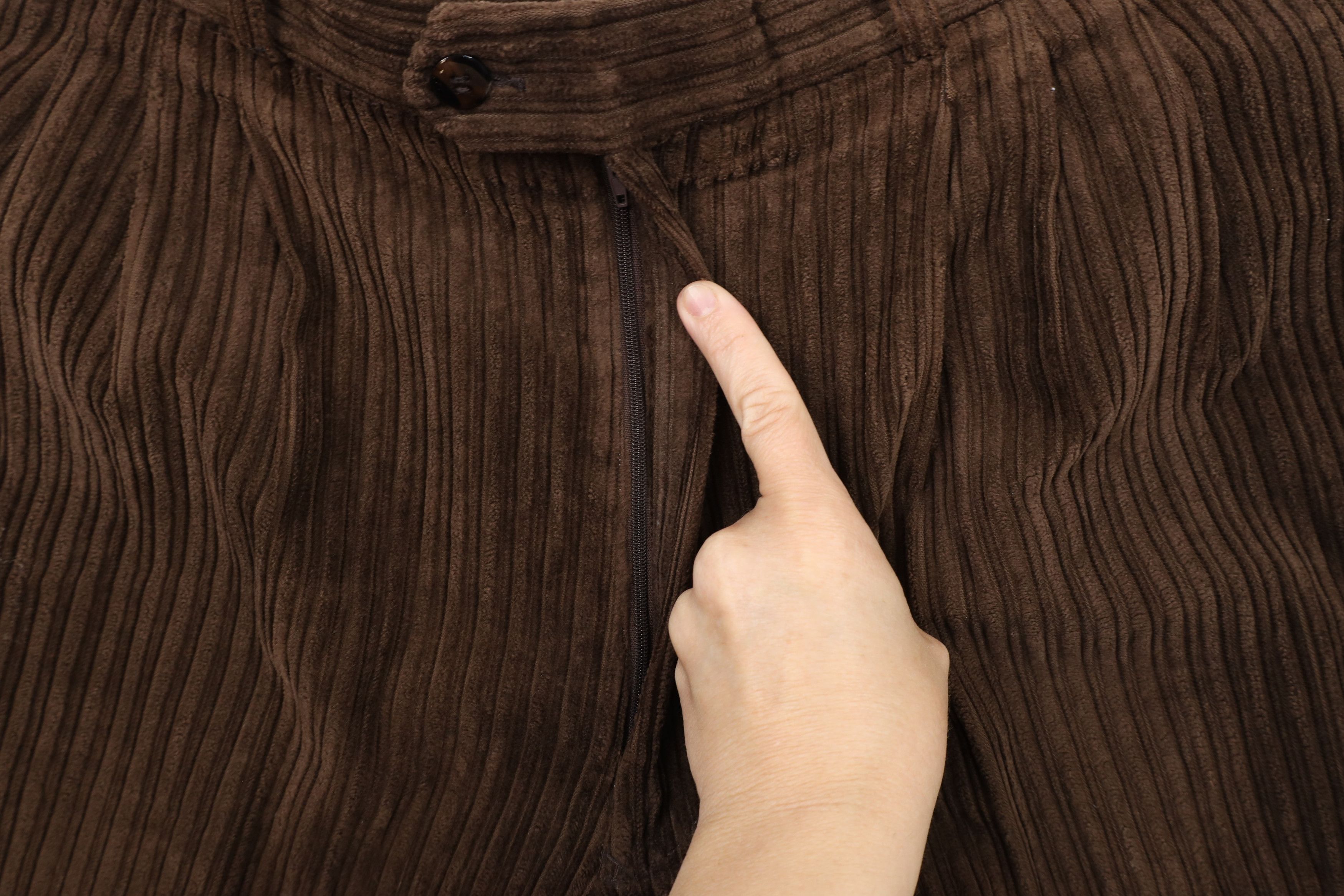 Vintage Vintage 90s Streetwear Pleated Wide Leg Corduroy Pants Size US 36 / EU 52 - 5 Thumbnail