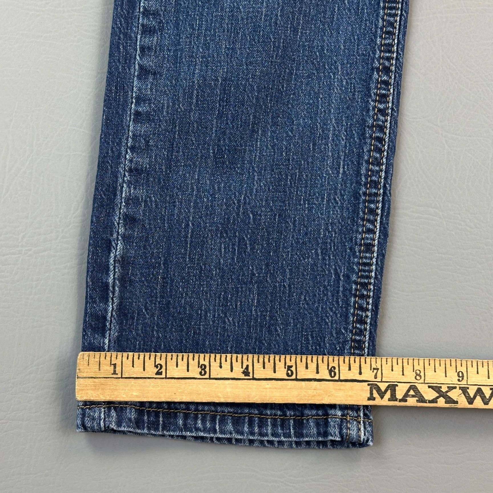 Levi's Levis 541 Jeans Mens 29x29 Blue Dark Wash Denim Athletic Taper Stretch 90s Cowboys Retro USA Jeans Mens Size US 29 - 4 Thumbnail