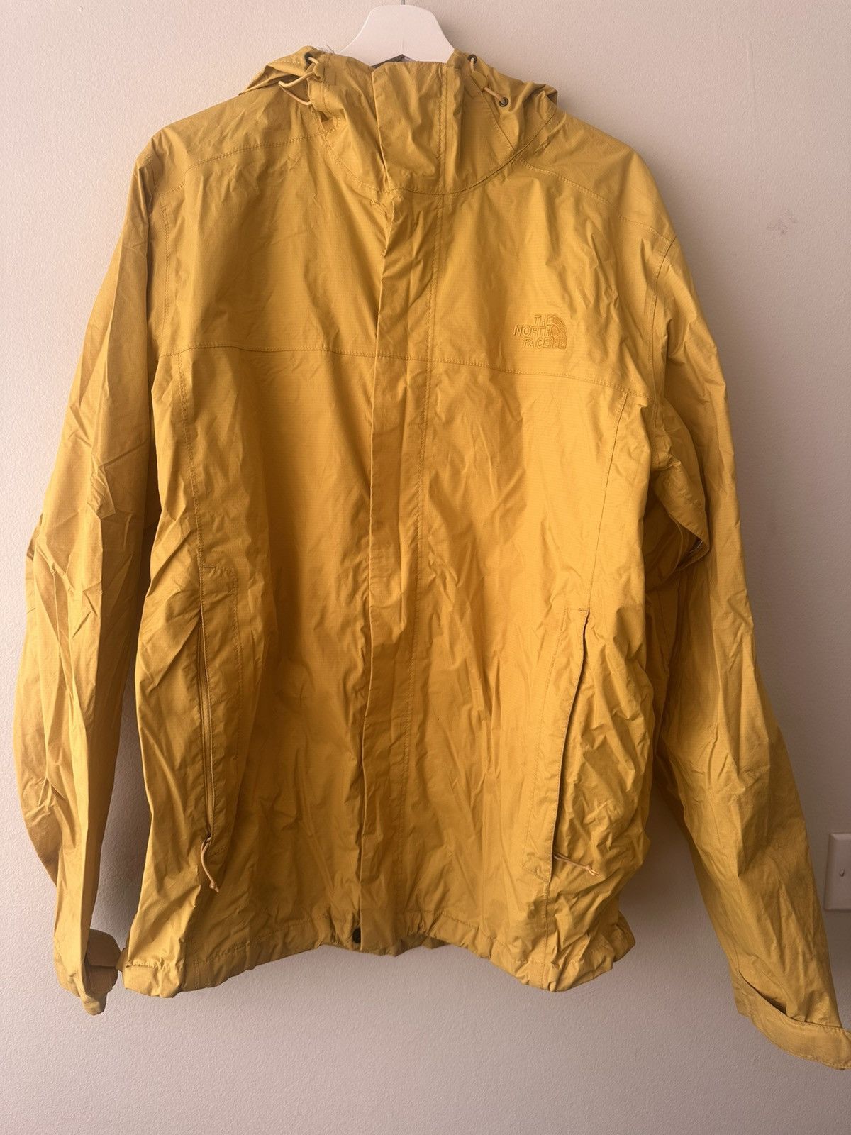 The North Face The North Face Yellow Zip zip rain jacket windbreaker Size US L / EU 52-54 / 3 - 1 Thumbnail