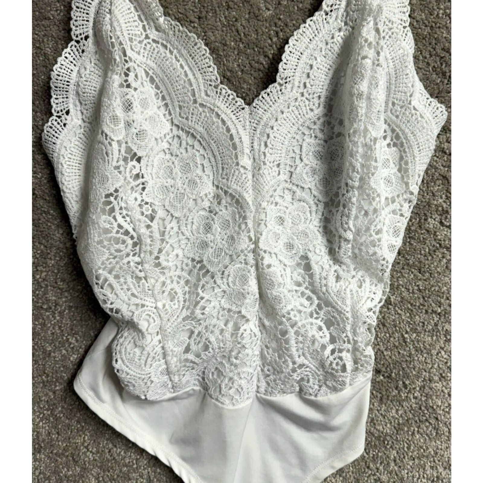 Vintage Rue21 Bodysuit M Lace Cottagecore Feminine Dainty Romantic Fairy Y2K Tank Sleeveless White Polyester Lace Women Modern 2000s Size M / US 6-8 / IT 42-44 - 2 Thumbnail