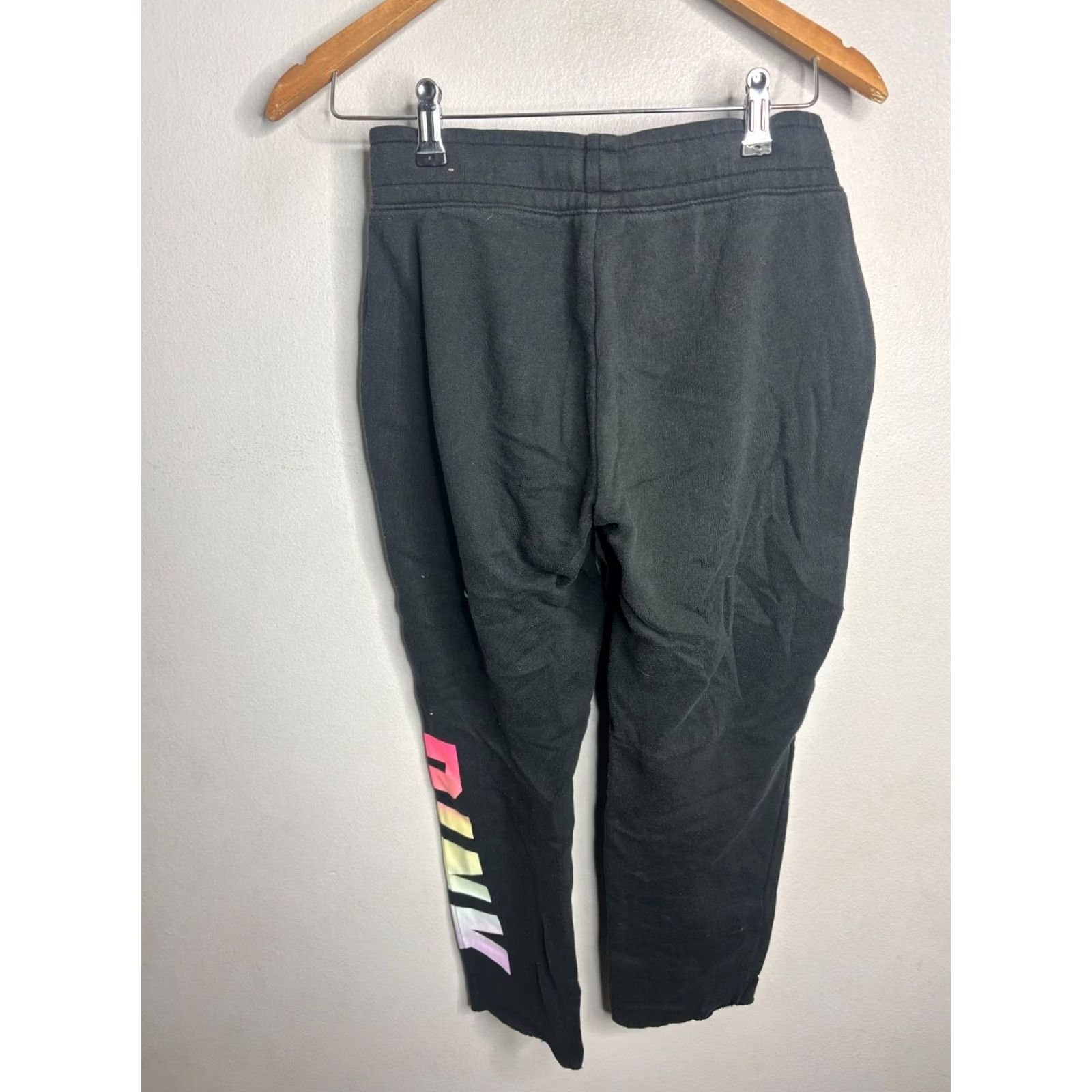 Victoria's Secret Victoria's Secret PINK Cuffed Love Sweatpants Women XS Black Pants 5986 Size 26" / US 2 / IT 38 - 5 Thumbnail