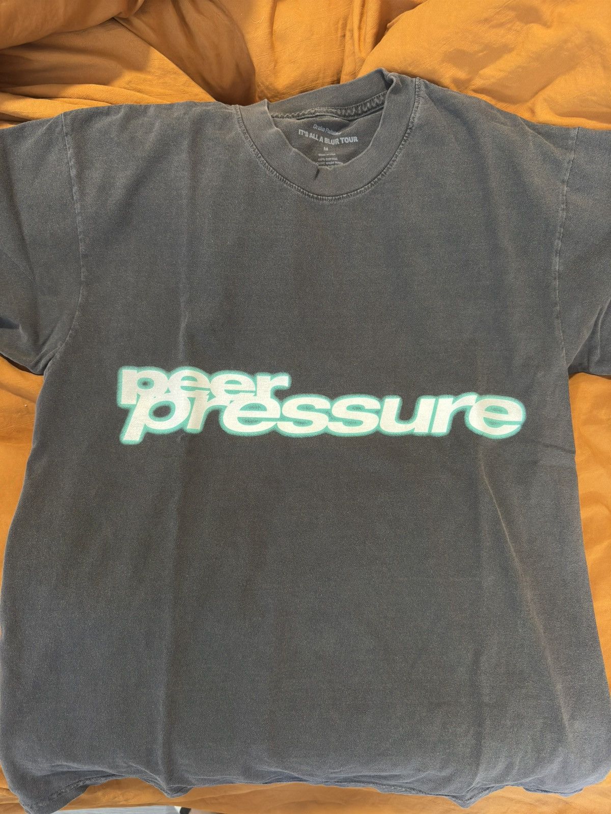 Peer Pressure Drake 2023 “Its All a selling Blur” Tour Shirt.