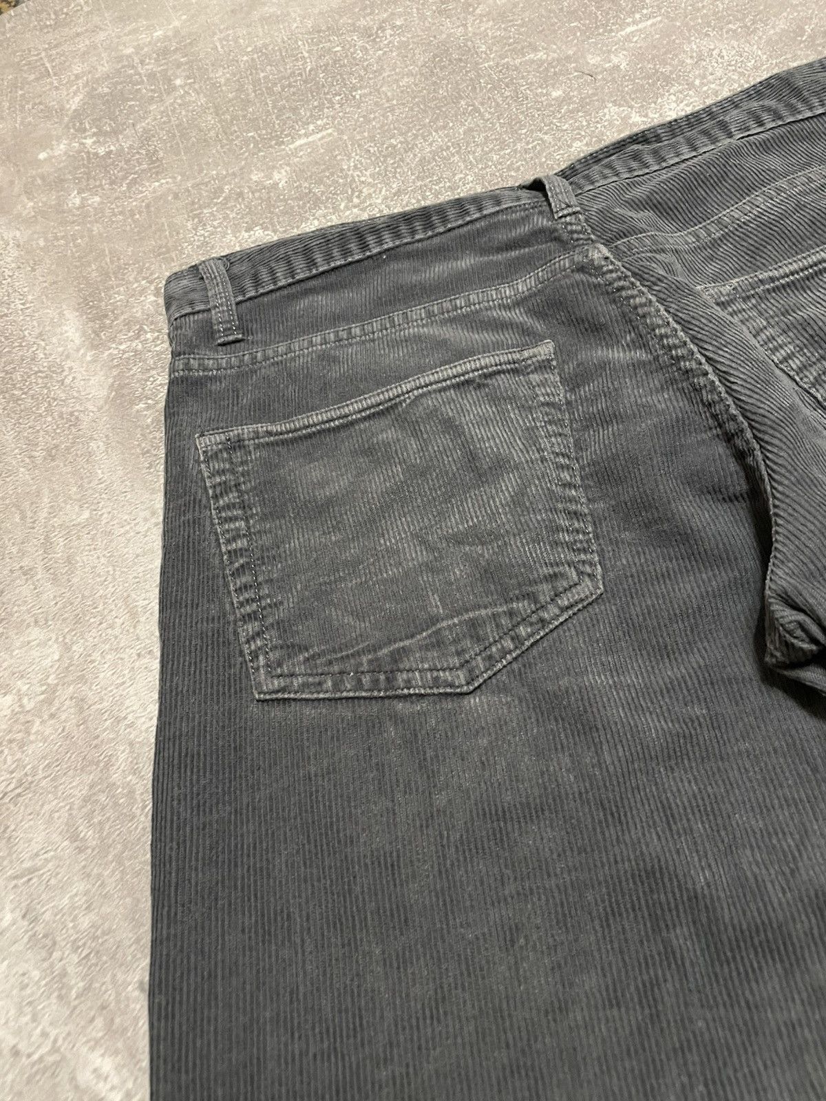 Carhartt Vintage Carhartt Corduroy Velvet Klondike Pants32/32 Size US 32 / EU 48 - 7 Thumbnail