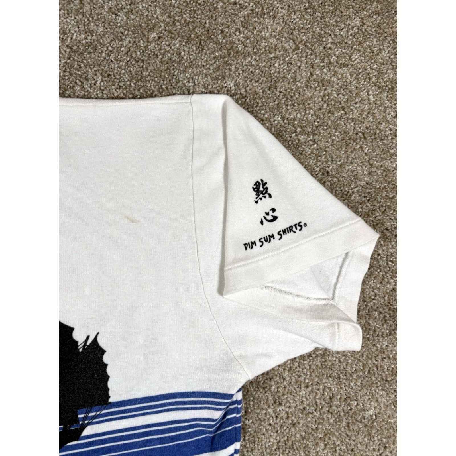 Vintage VINTAGE Dim Sum T-Shirt Mens L White 90s Stitch AOP Tee Short Sleeve Round Neck Gross Stitch Single Stitch Pattern Solid 90s Retro Hong Kong Mens Size US L / EU 52-54 / 3 - 3 Thumbnail