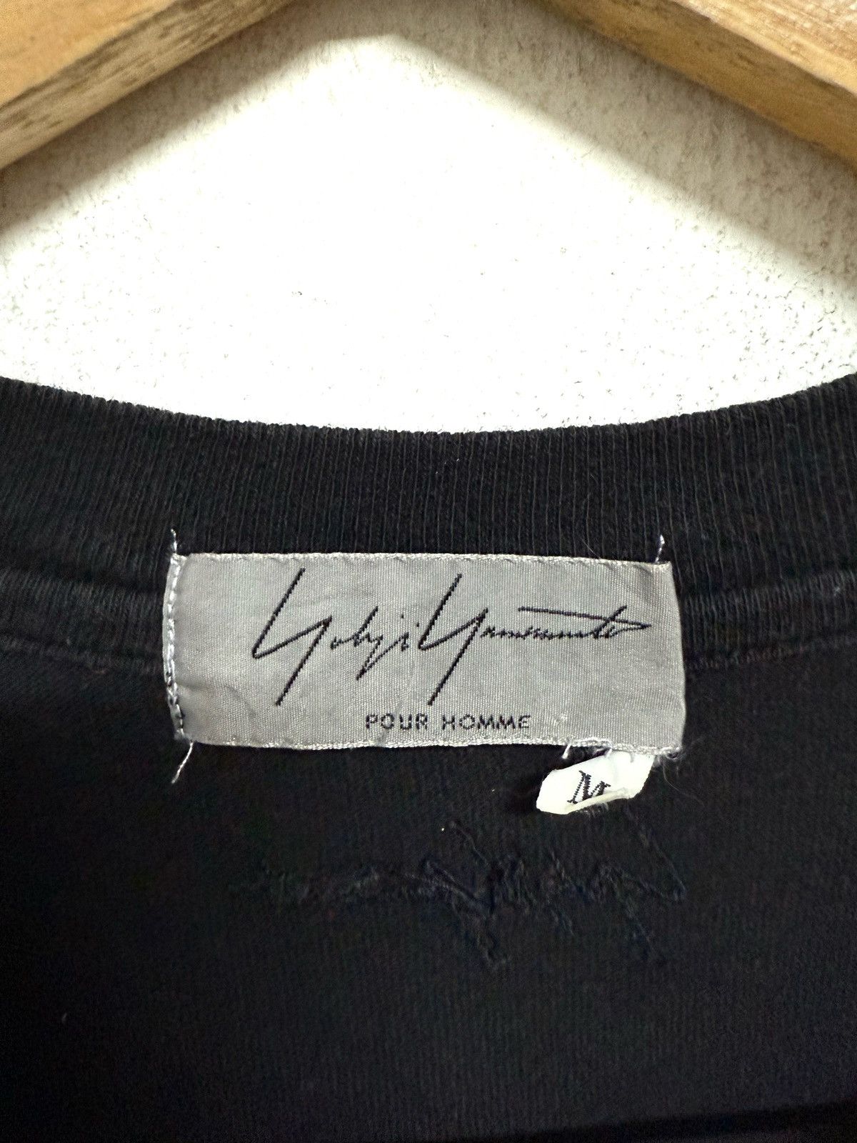 Vintage × Yohji Yamamoto Vintage Yohji Yamamoto Pour Homme Embroidered Signature Tee Size US M / EU 48-50 / 2 - 2 Thumbnail