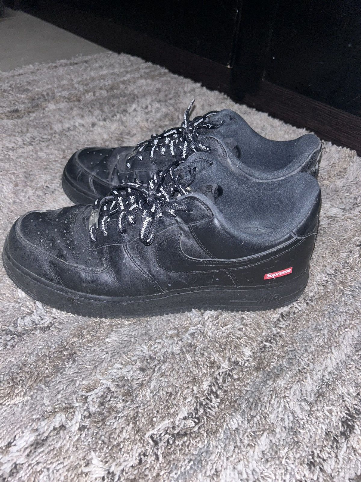 Nike × Supreme Supreme black Air Force Size US 9.5 / EU 42-43 - 2 Thumbnail