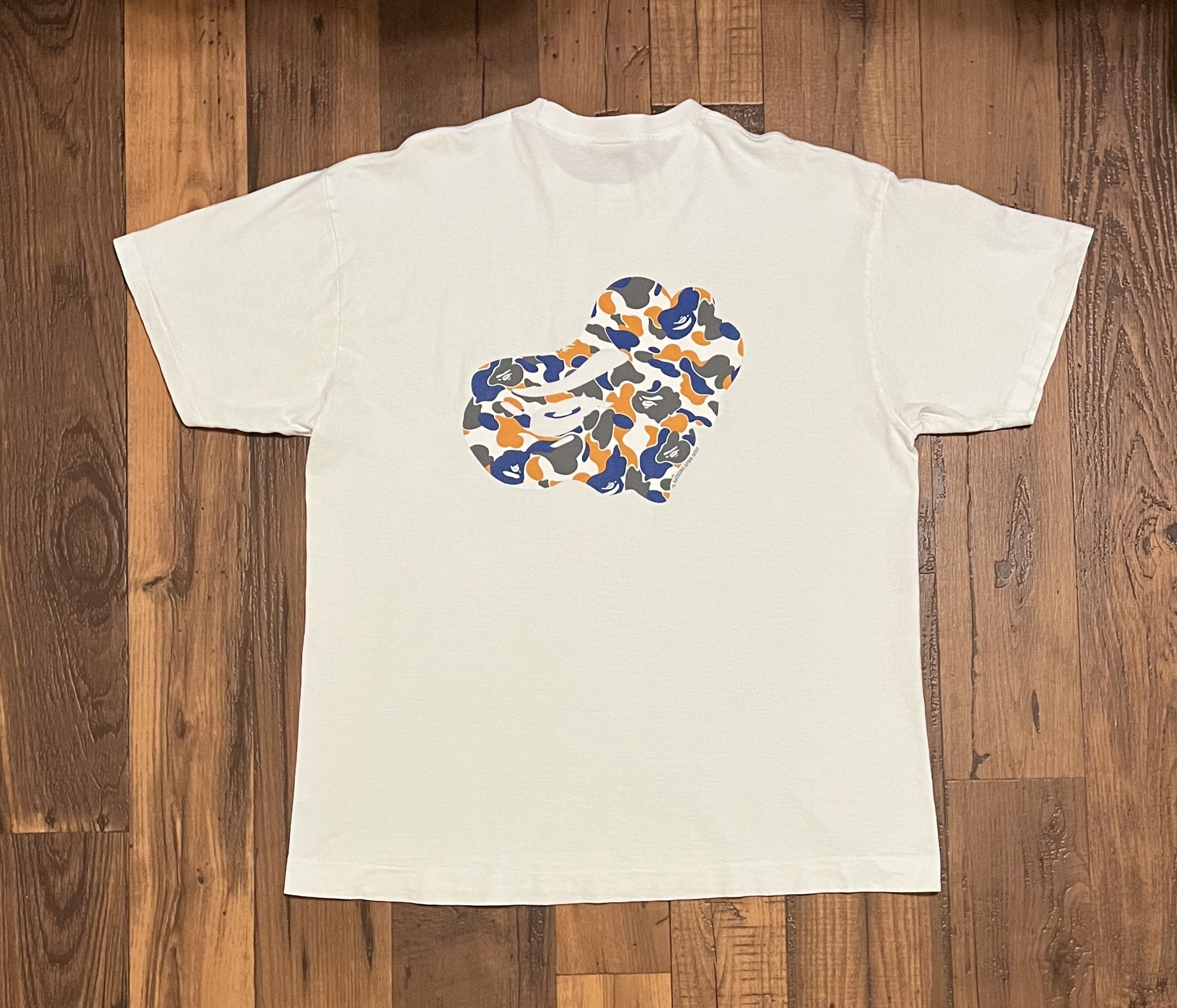 Bape Bape camo logo tee shirt Size US XL / EU 56 / 4 - 1 Thumbnail