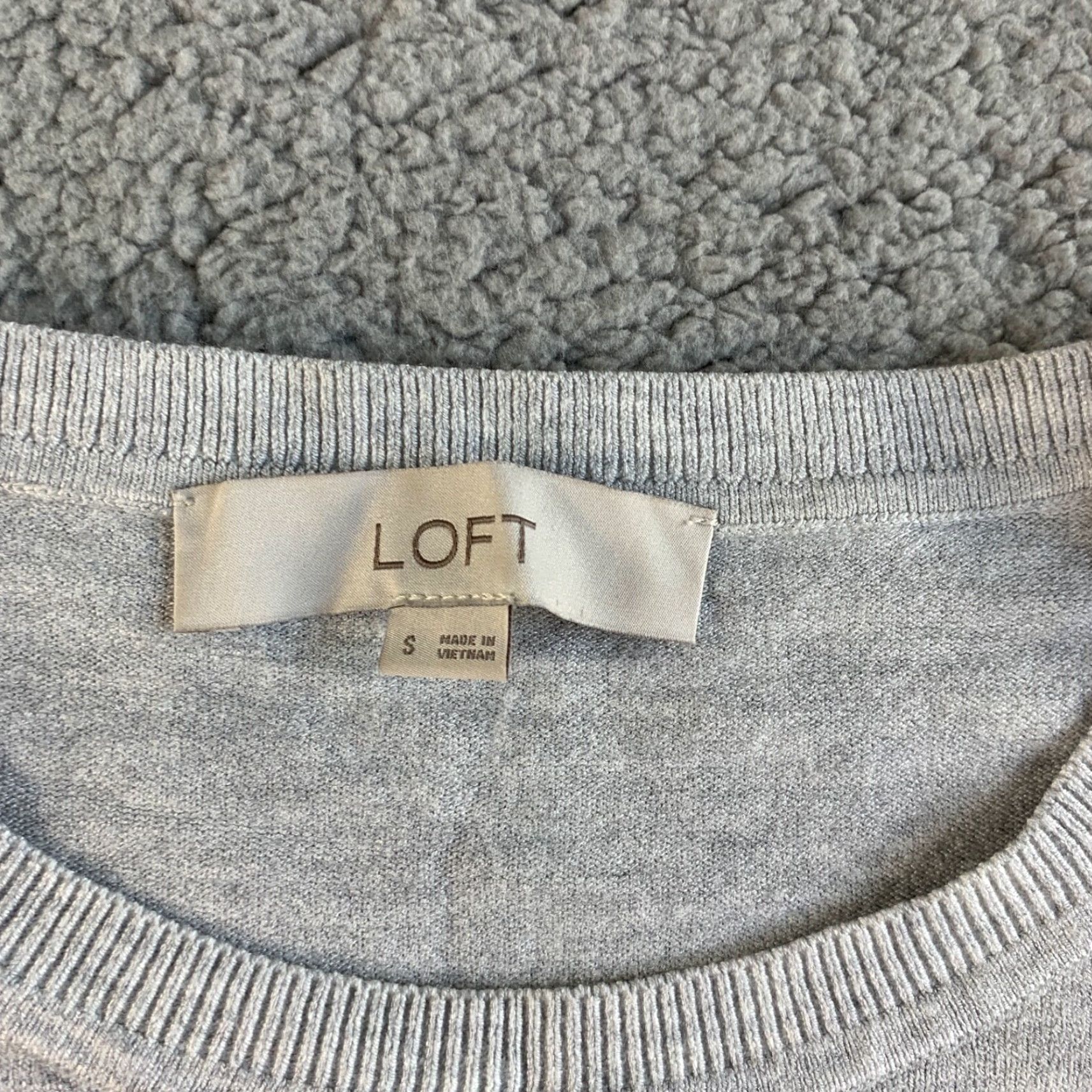 Loft **LOFT Minimalist Neutral Gray Women's Crewneck Long Sleeve Sweater** User: Loft Minimalist Neutral Gray Women's Crewneck Long Sleeve Sweater Size S / US 4 / IT 40 - 3 Thumbnail
