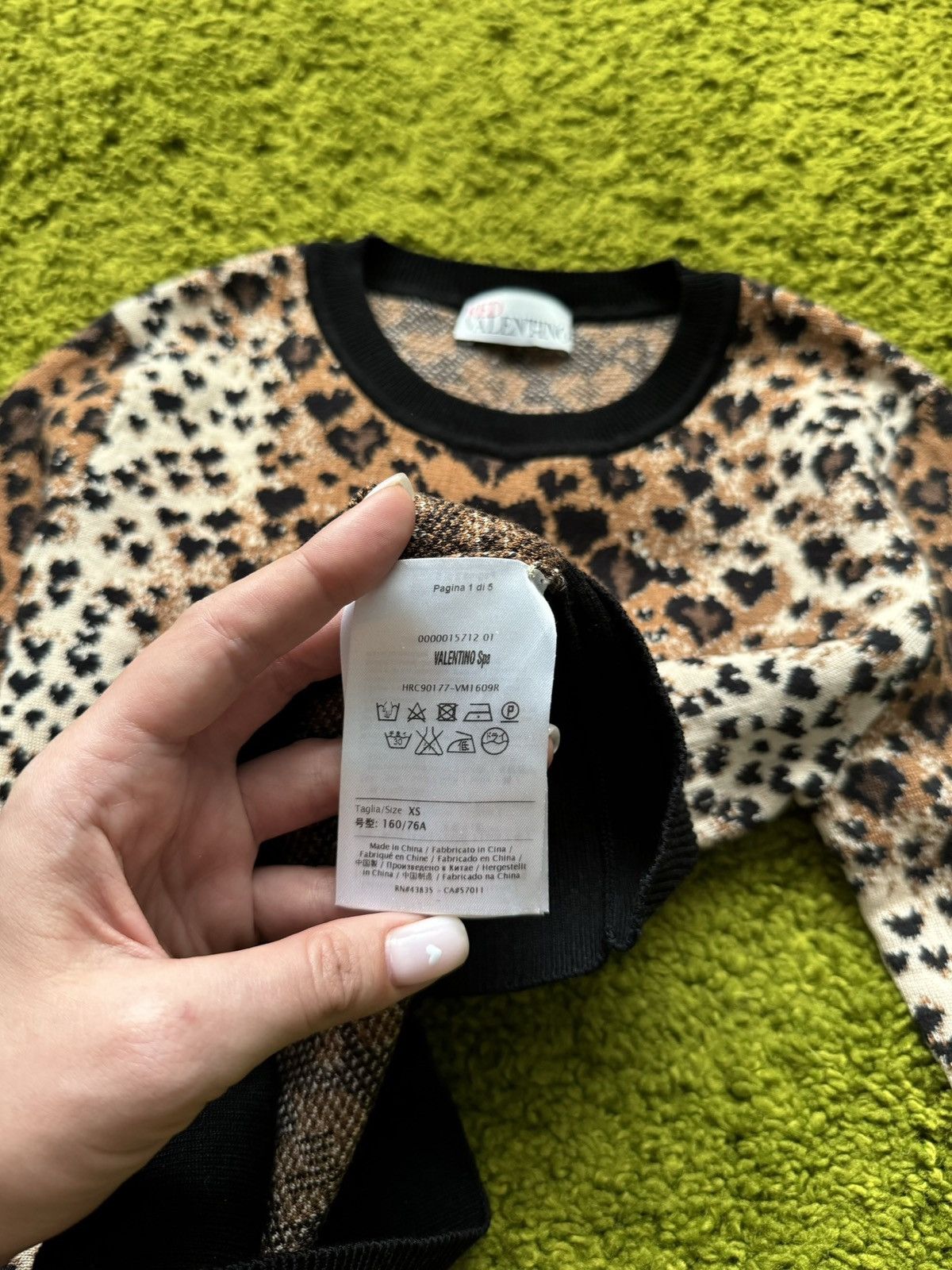Designer × RED Valentino × Valentino Red Valentino leopard pattern sweater Size XS / US 0-2 / IT 36-38 - 6 Thumbnail