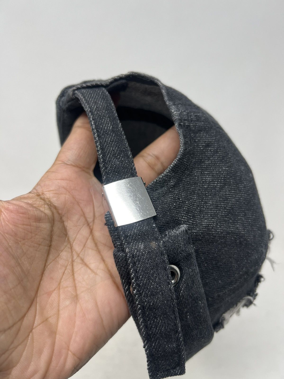 Japanese Brand Ripped Distressed Denim Brimless Hat Cap Size ONE SIZE - 7 Thumbnail