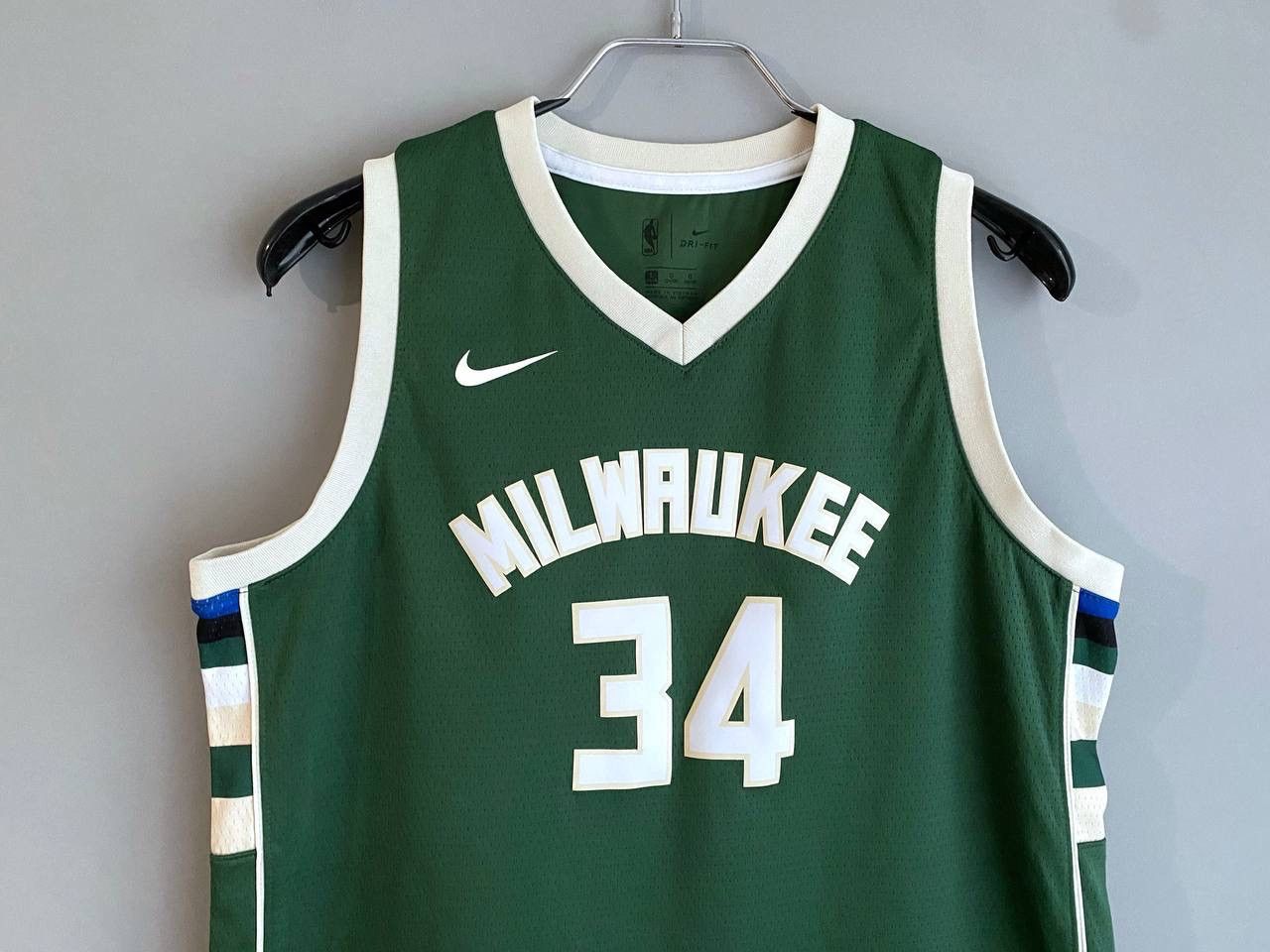 NBA × Nike NBA Milwaukee Bucks Jersey #34 ANTETOKOUNMPO Youth L 14/16 Size US XS / EU 42 / 0 - 4 Thumbnail