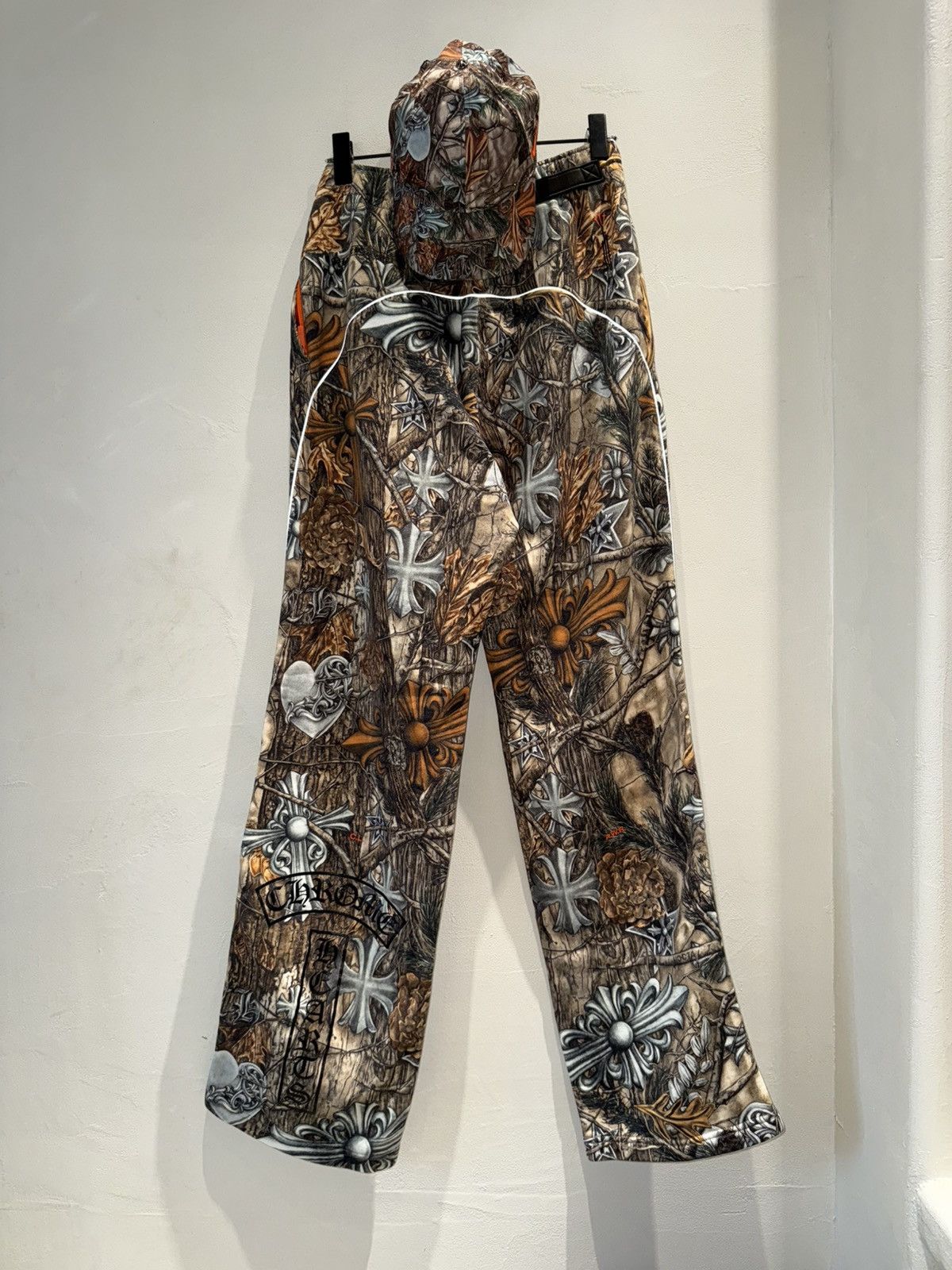 Chrome Hearts × NOCTA × Nike Chrome Hearts Nocta Friends and Family 6 Cross Patch sz.M Size US 32 / EU 48 - 2 Thumbnail