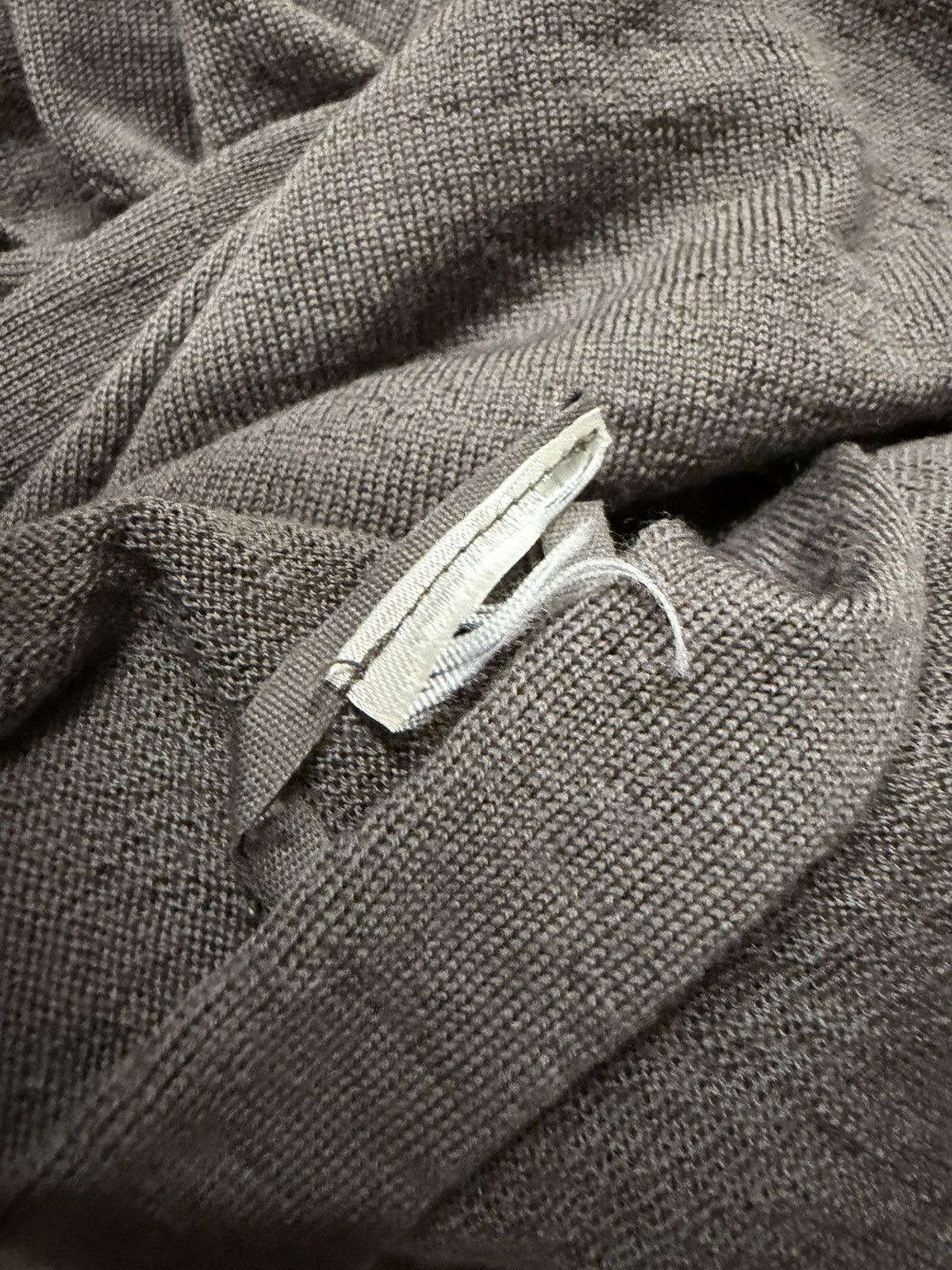 Rick Owens FW19 Larry Mainline Knit V-Neck Long Sleeve Size US S / EU 44-46 / 1 - 9 Thumbnail