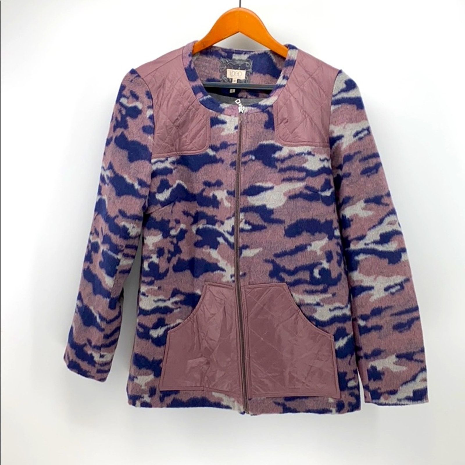Other LOGO by Lori Goldstein Mauve Camo Quilted jacket size 12 Size XL / US 12-14 / IT 48-50 - 1 Thumbnail