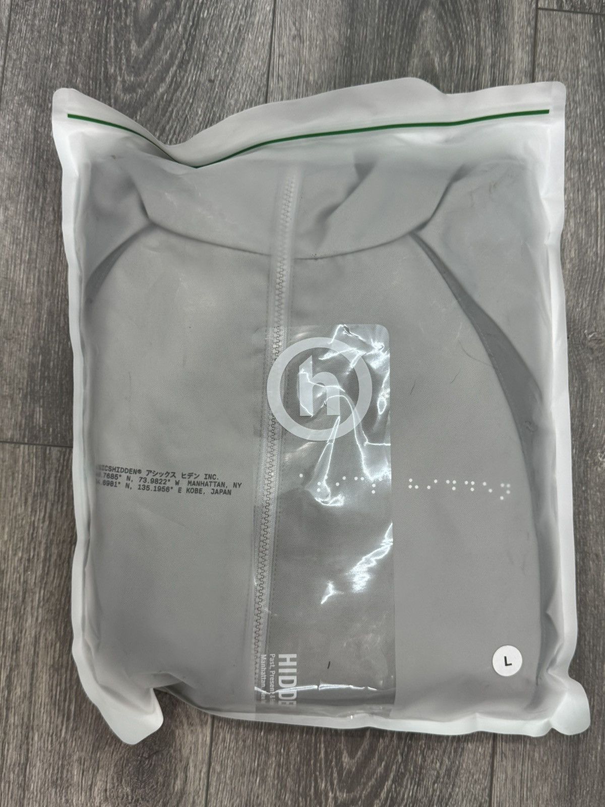 Asics × HIDDEN Shield Track Jacket Size L Size US L / EU 52-54 / 3 - 3 Thumbnail