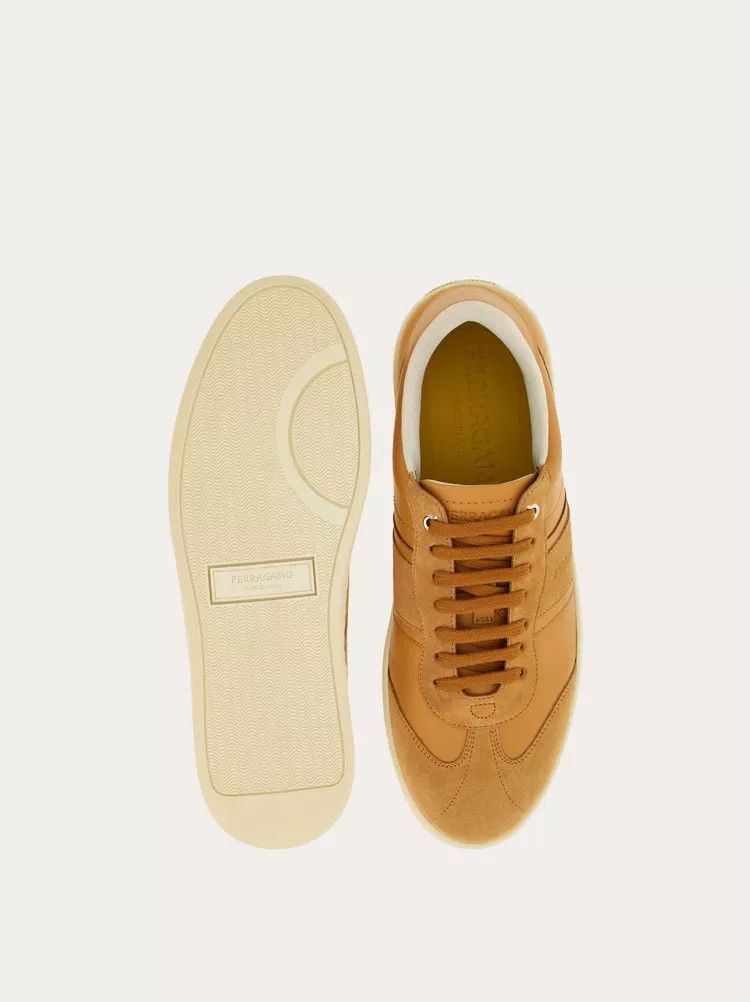Salvatore Ferragamo o1s1rm0924 Signature Low-Top Sneakers in Light Camel Size US 7 / EU 40 - 5 Thumbnail