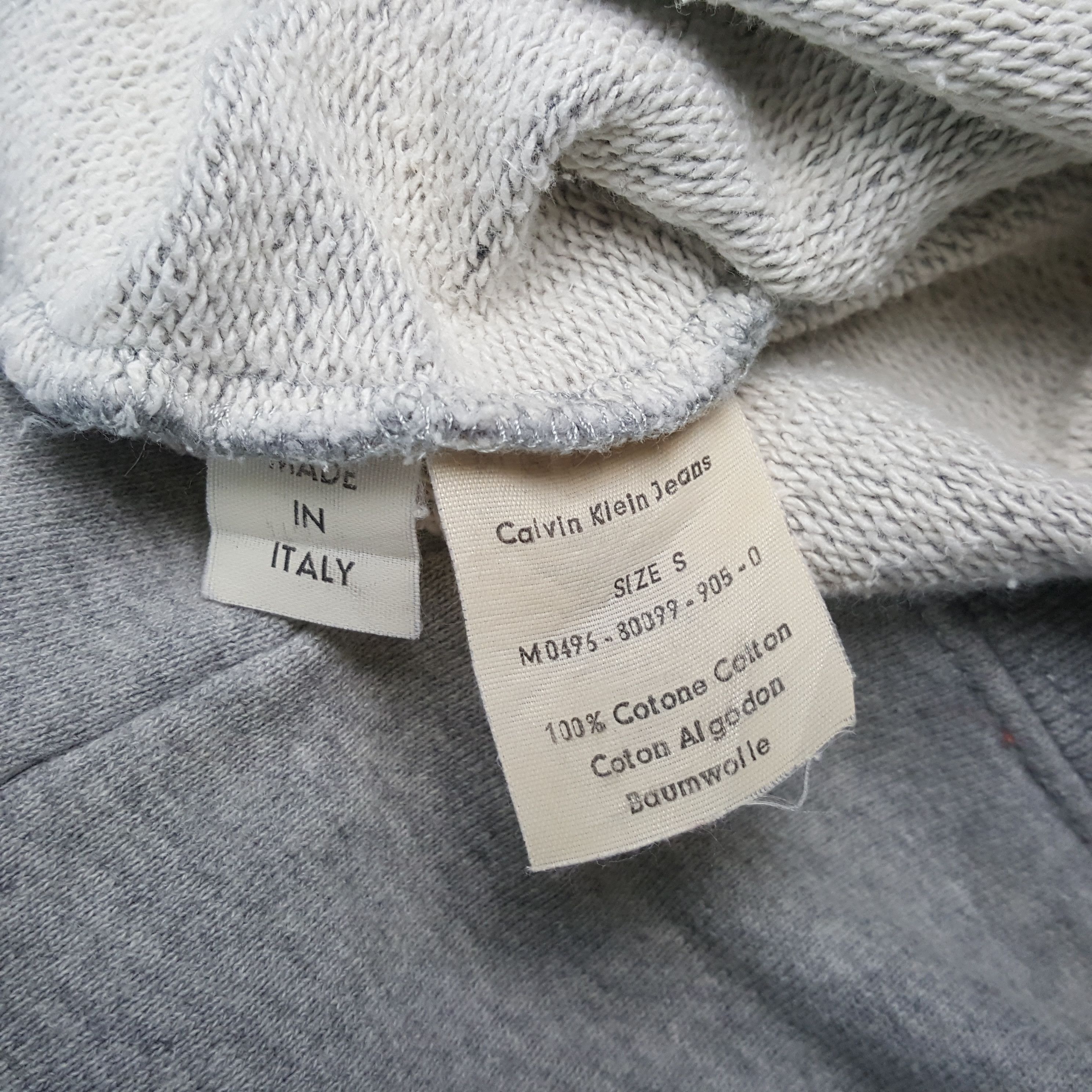 Calvin Klein CALVIN KLEIN JEANS Fashion Brand Sweatshirt C287N34 Size US M / EU 48-50 / 2 - 8 Thumbnail