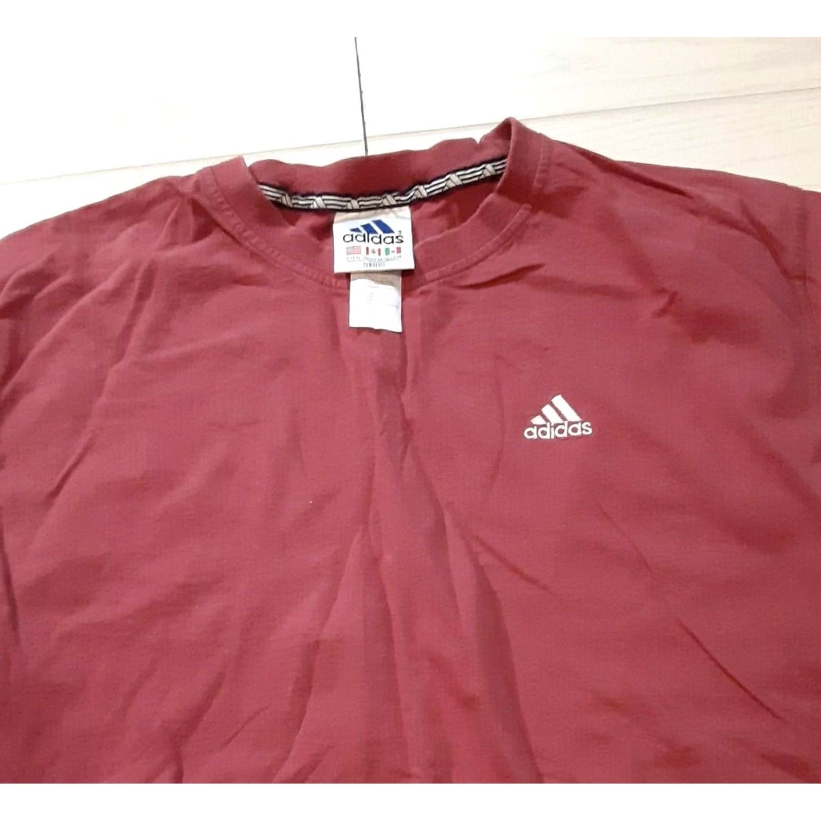 Adidas VINTAGE adidas T-Shirt XL Burgendy 90s Men Short Sleeve Regular 30in Long 21in Pit to Pit Mens Size US XL / EU 56 / 4 - 2 Thumbnail