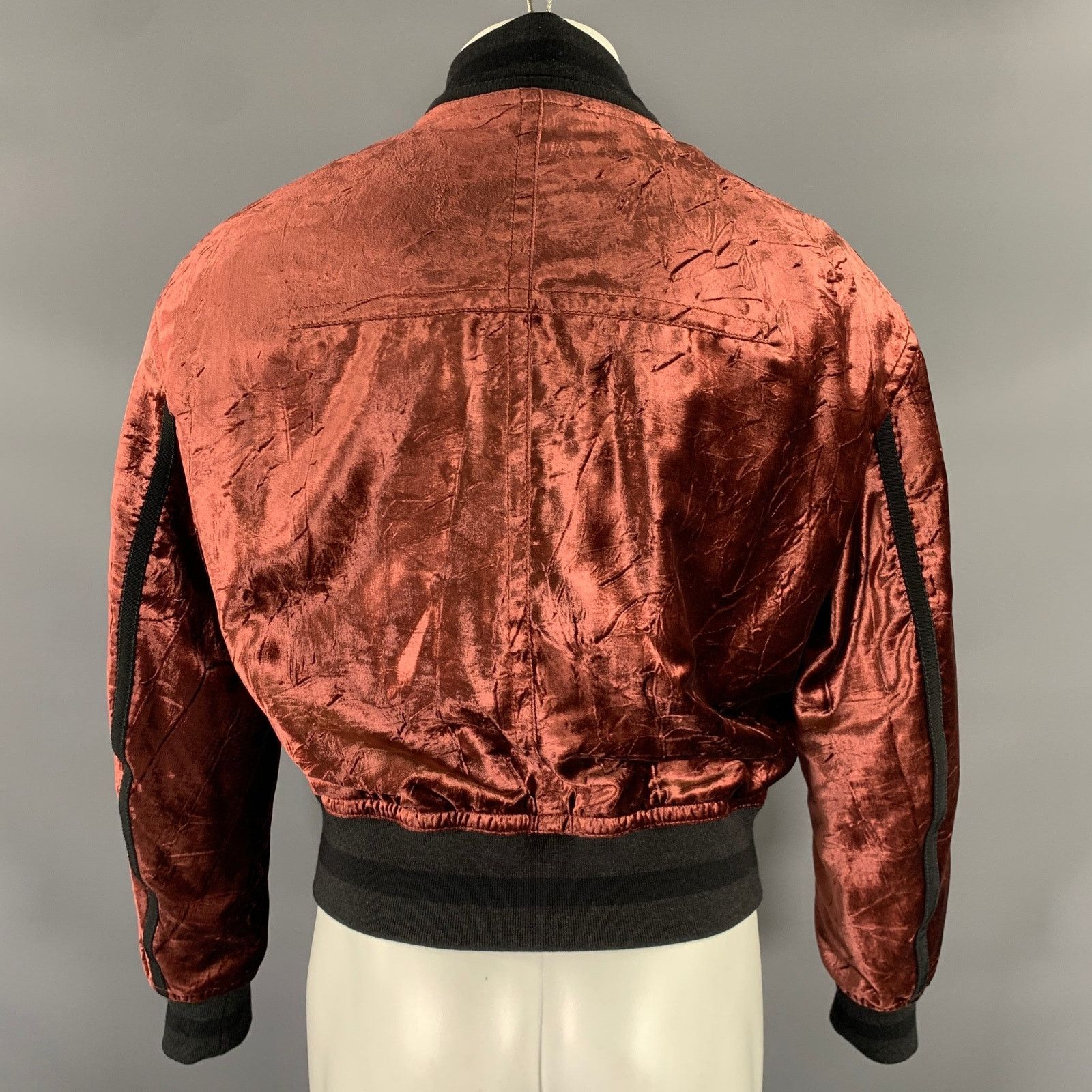 Haider Ackermann HAIDER ACKERMANN Size M Burgundy Velvet Rayon Bomber Jacket Size M / US 6-8 / IT 42-44 - 4 Thumbnail