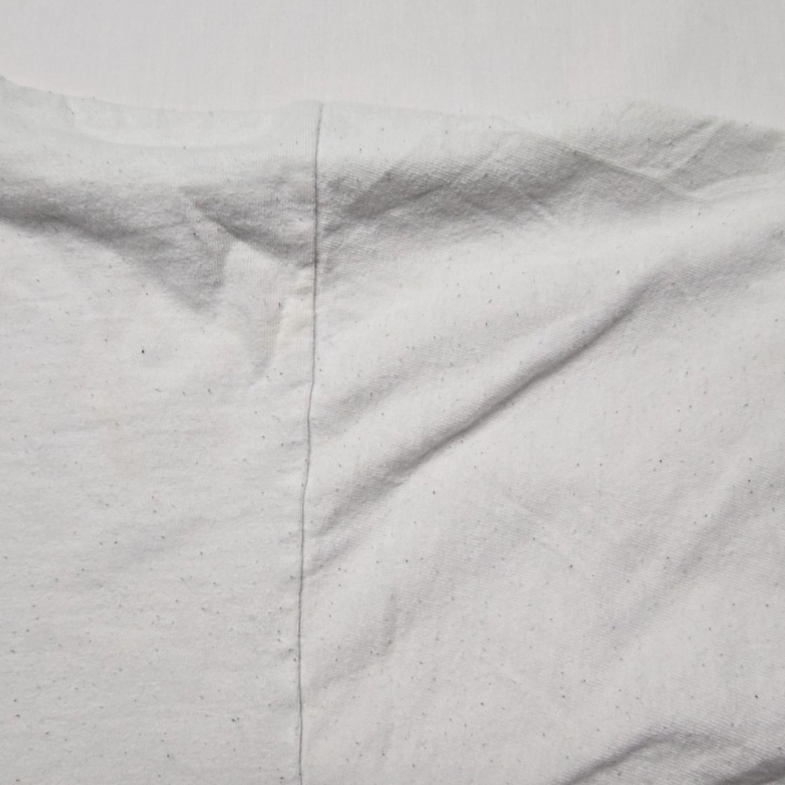 Gildan Vintage Riviera Hotel Casino Las Vegas Gildan XL White Tee Size US XL / EU 56 / 4 - 5 Thumbnail