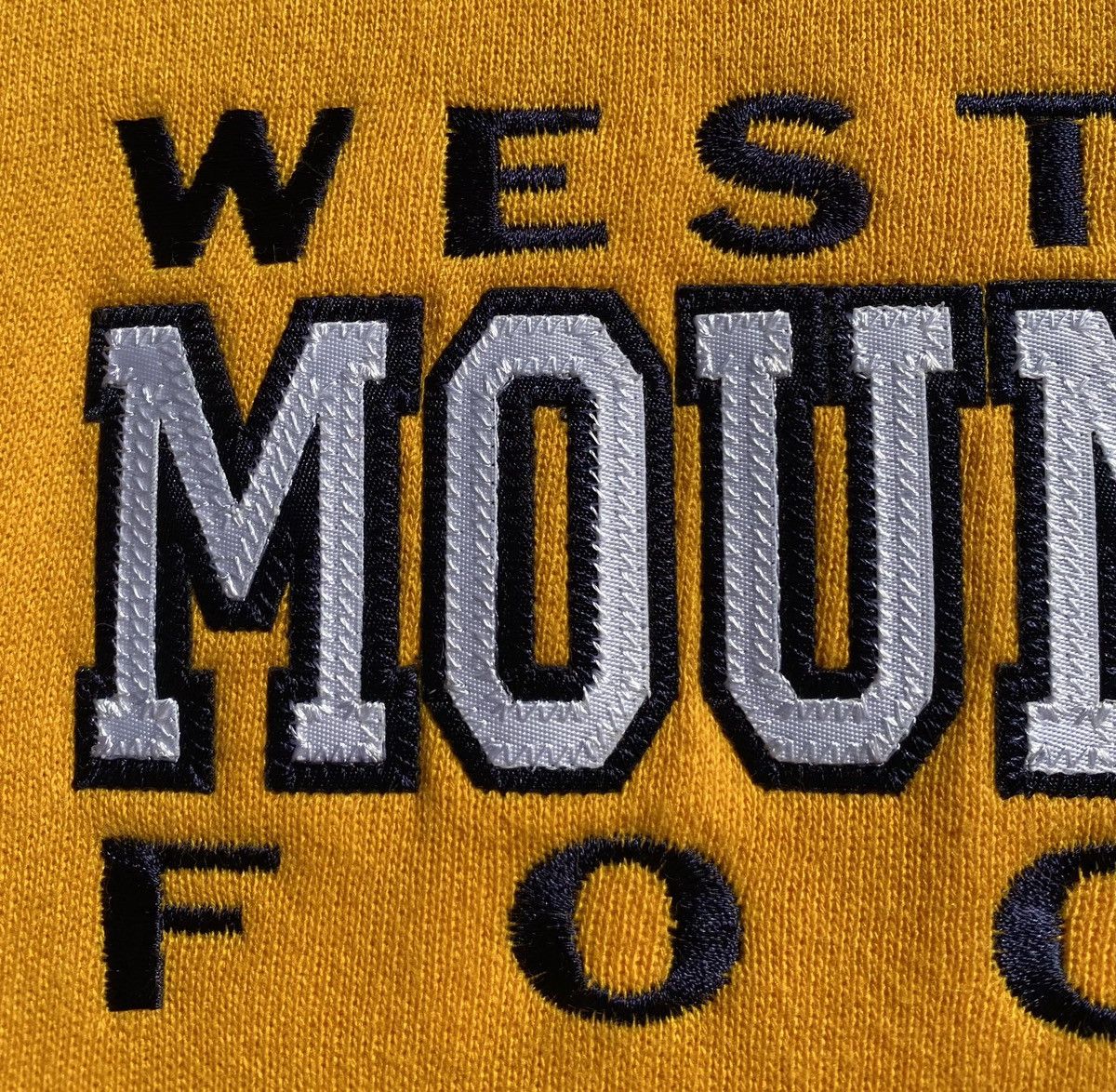 Other Vintage 90’s West Virginia Mountaineers Sweatshirt Men Small Size US S / EU 44-46 / 1 - 5 Thumbnail