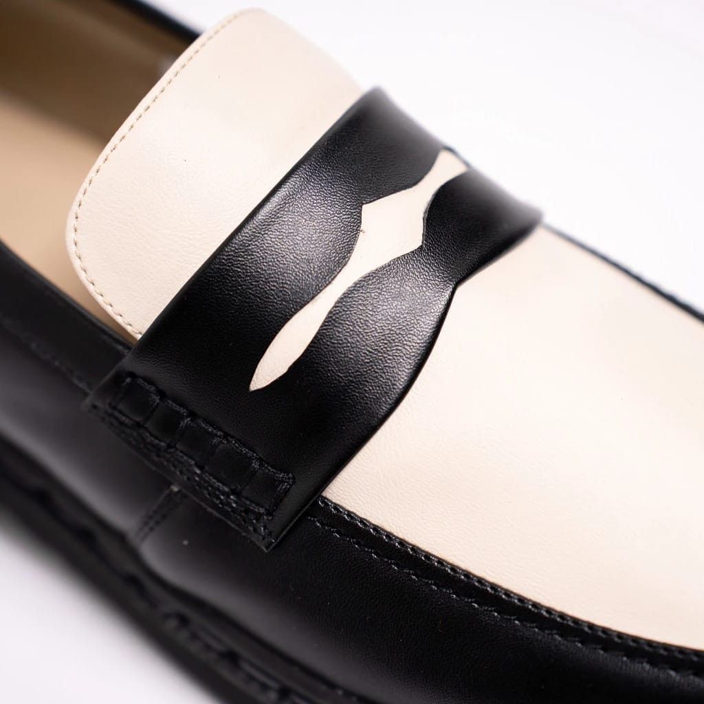 Other Silane Loafer Shoes Leather Black White Size US 10 / EU 43 - 4 Thumbnail