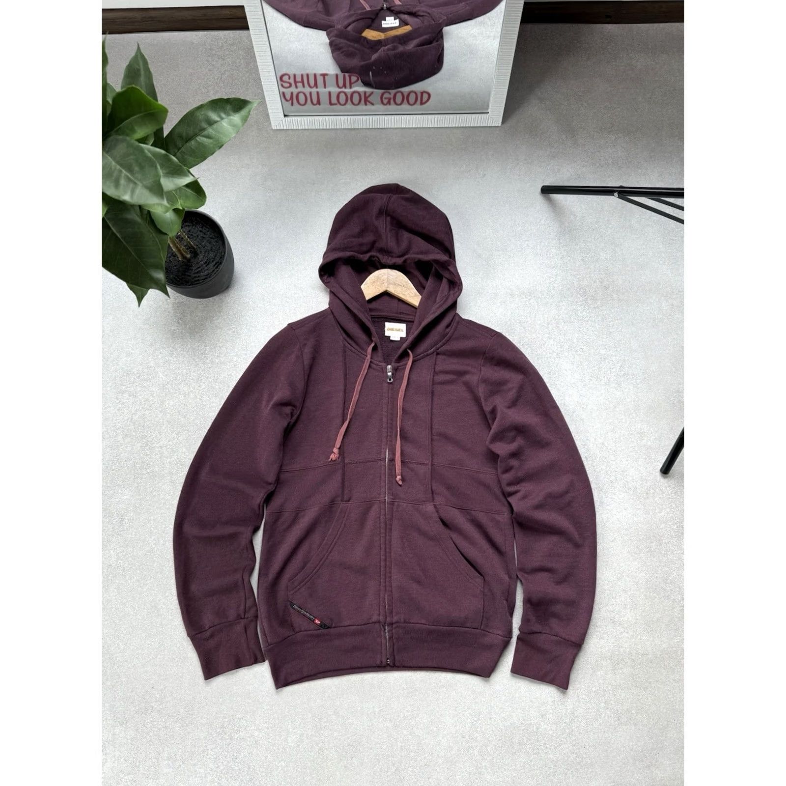 Diesel Diesel Full Zip Hoodie Men’s Vintage Y2K Graphic Print Pullover Brown S Hoodie Mens Diesel Vintage Hoodie Big Logo 90s Size US S / EU 44-46 / 1 - 2 Thumbnail
