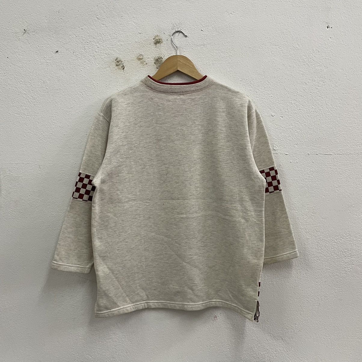 Disney × Vintage 🔥Vintage 90s Disney Winnie The Pooh Big Image Sweatshirts Size US M / EU 48-50 / 2 - 2 Thumbnail