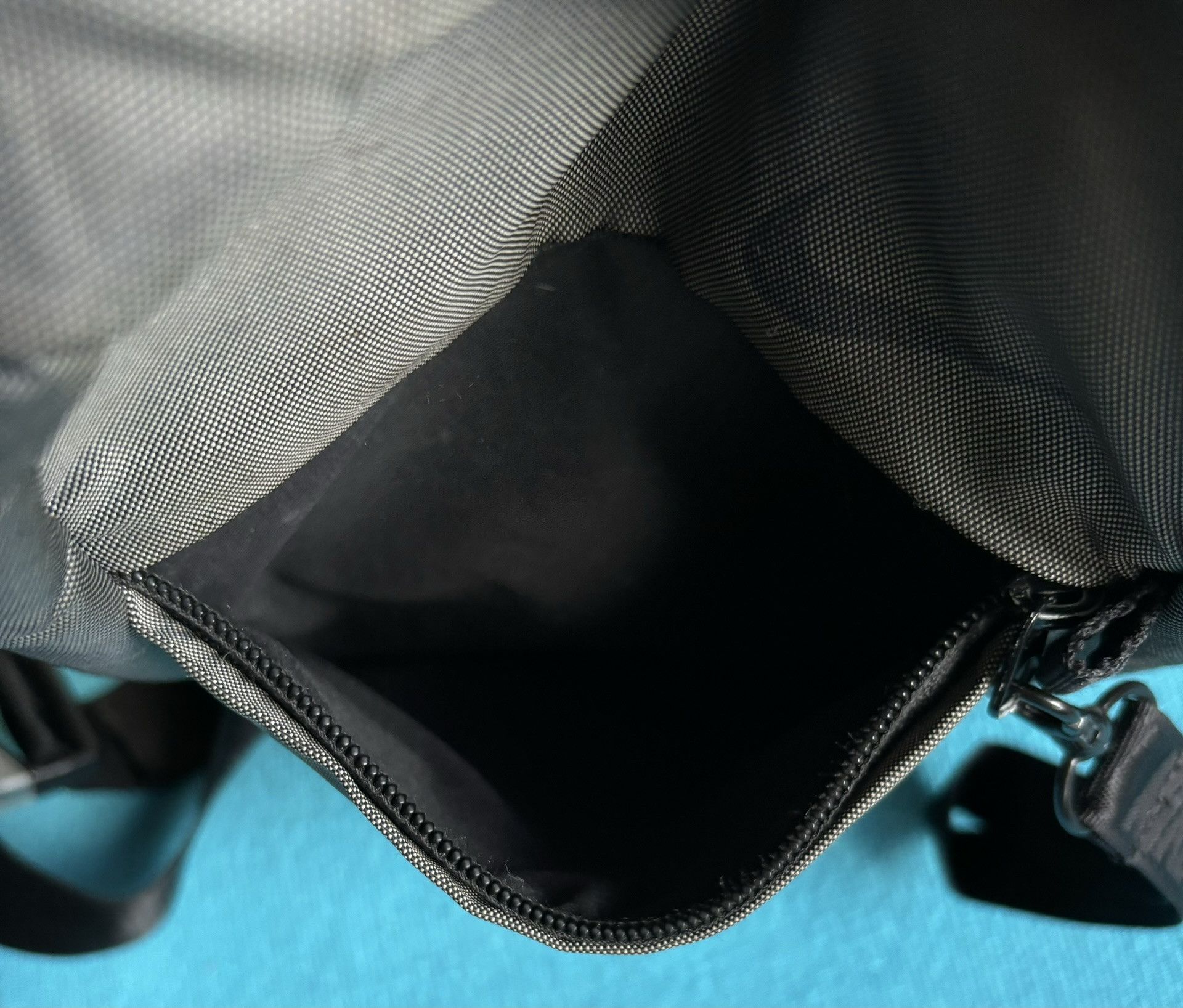 Nike Nike Sportswear Essentials Crossbody Bag Size ONE SIZE - 4 Thumbnail