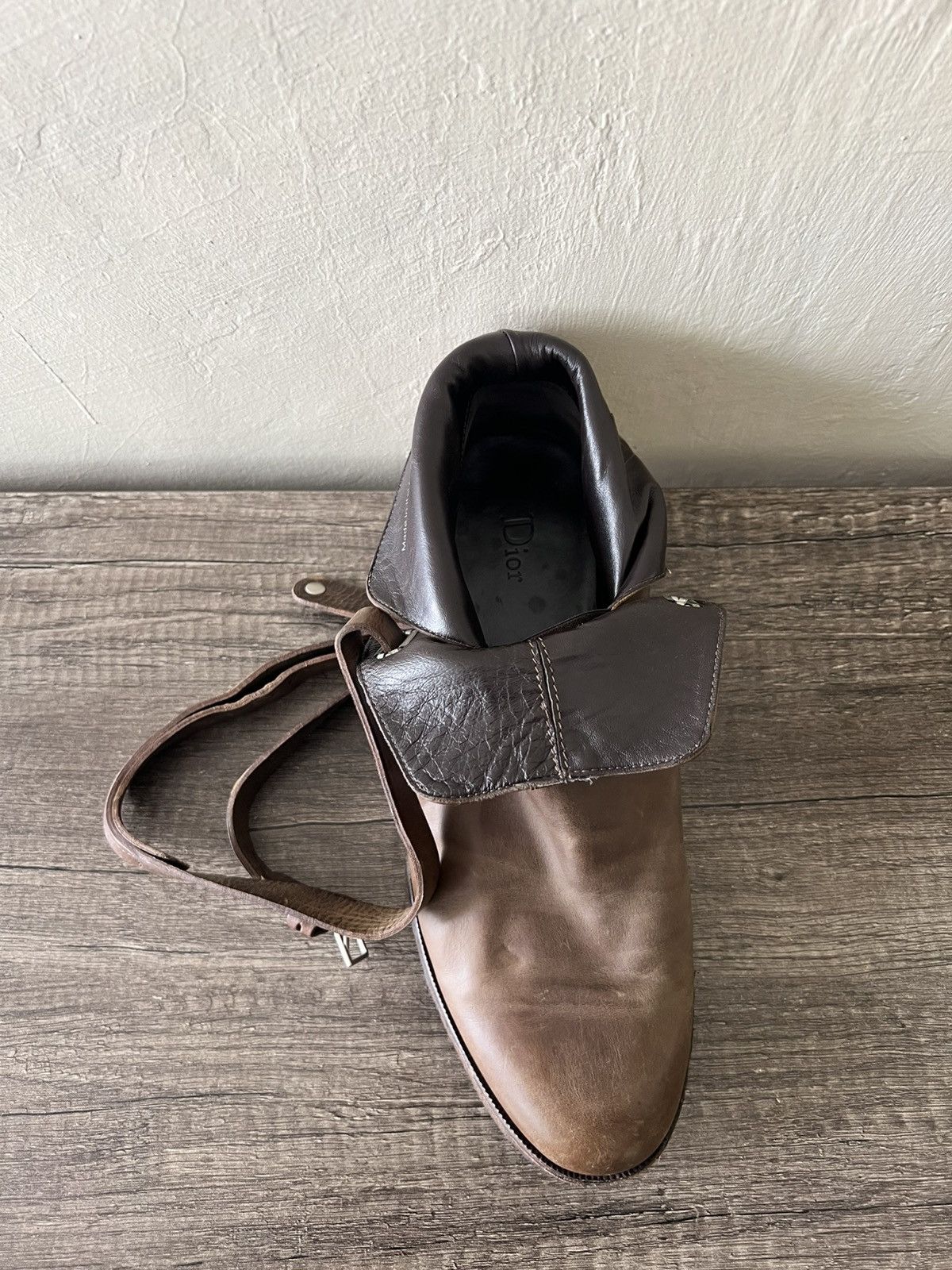Dior DIOR HOMME BY KVA 2010 BUCKLE CREPE SOLE BOOTS HEDI SLIMANE Size US 9.5 / EU 42-43 - 17 Thumbnail