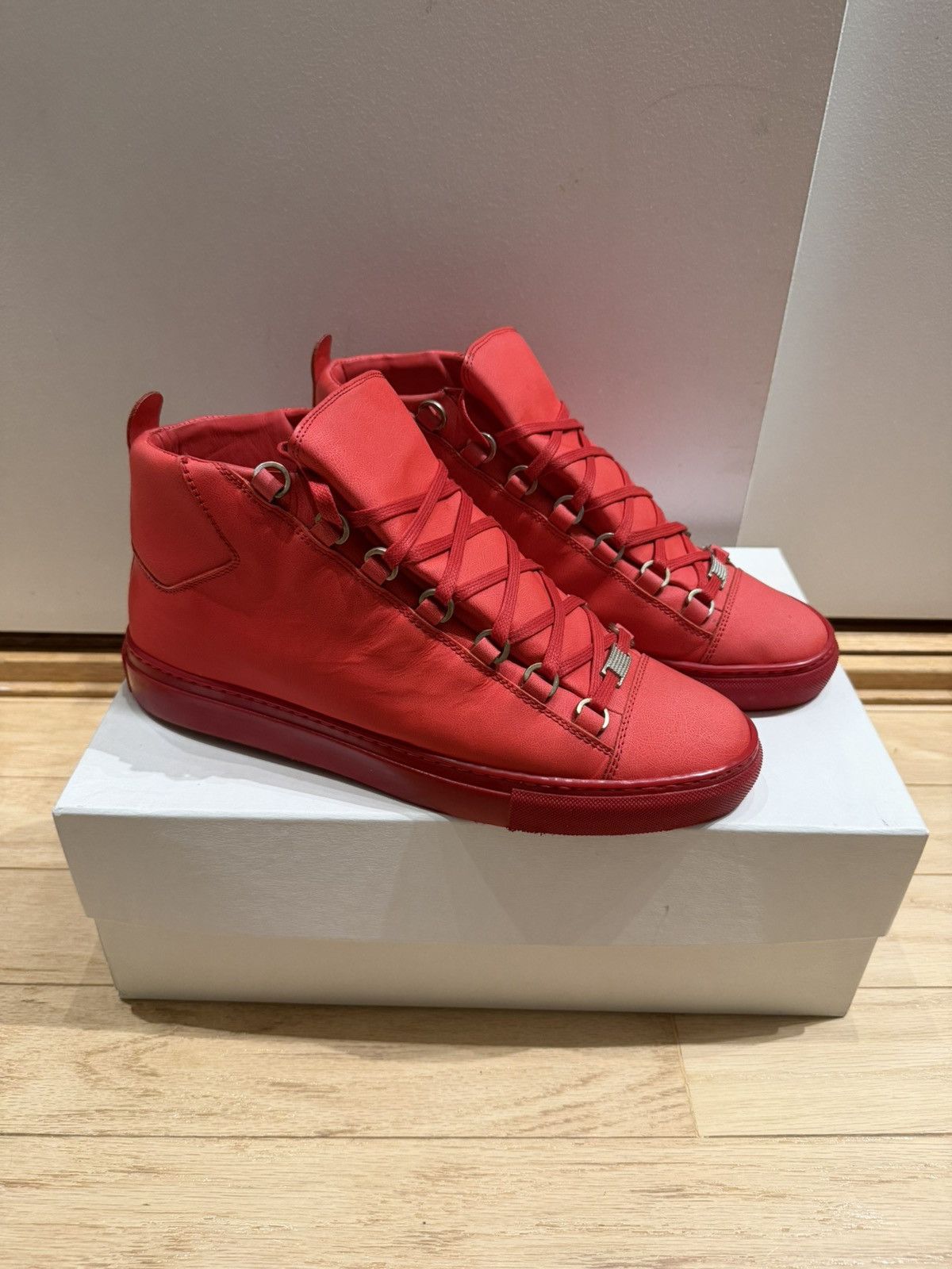 Balenciaga Balenciaga Arena 42 | Grailed