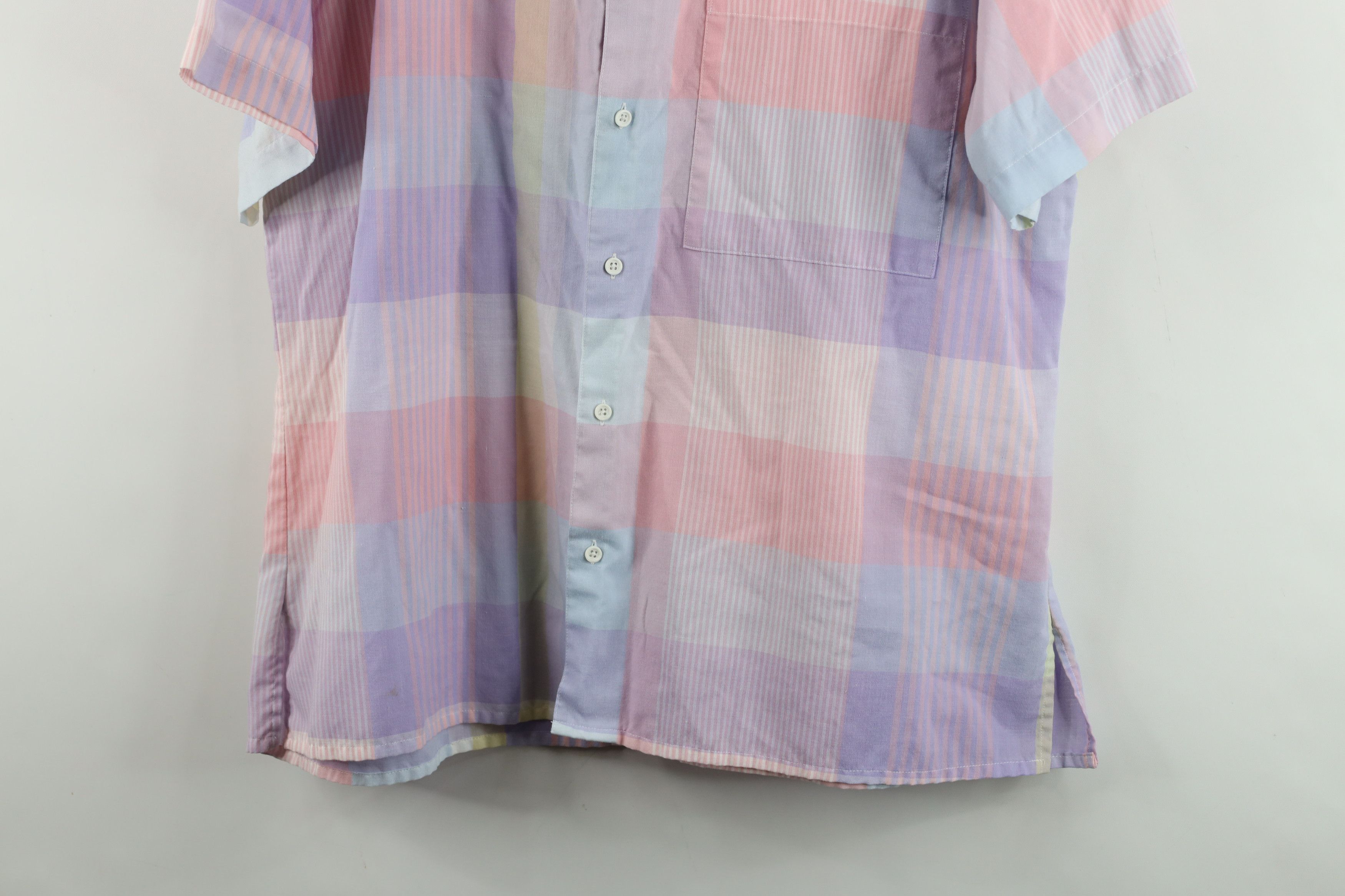 Vintage Vintage 90s Streetwear Plaid Short Sleeve Button Down Shirt Size US XL / EU 56 / 4 - 3 Thumbnail