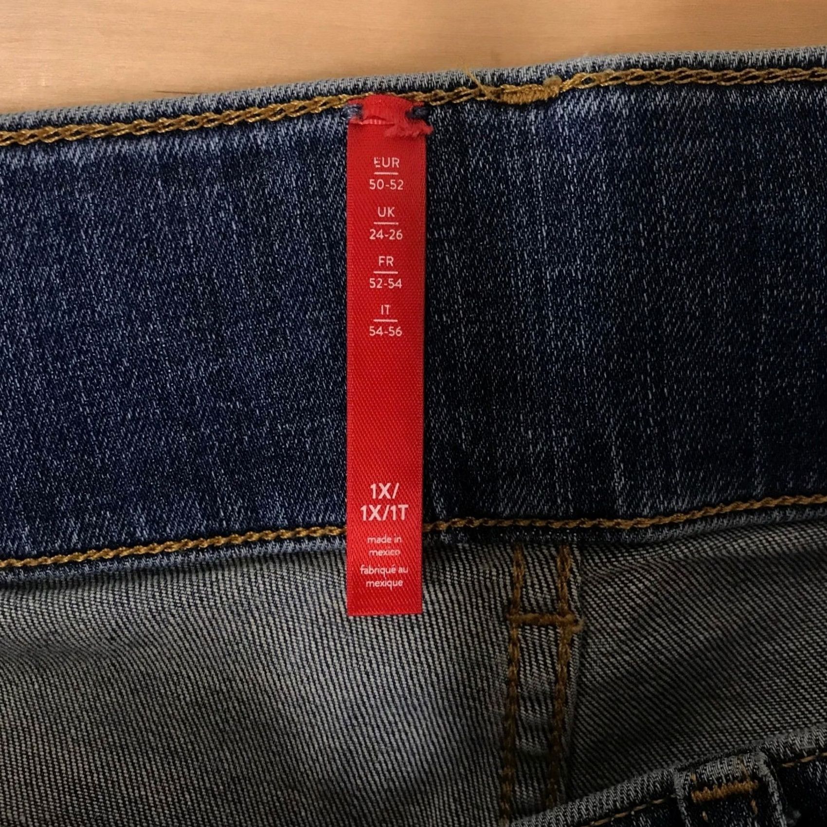 Spanx Spanx Wide Leg Pintuck Jeans Medium Wash Blue Pull On 1X Tall Plus Size Shaping Stretch Pockets High Rise Vintage? No Size 40" / US 18 - 7 Thumbnail
