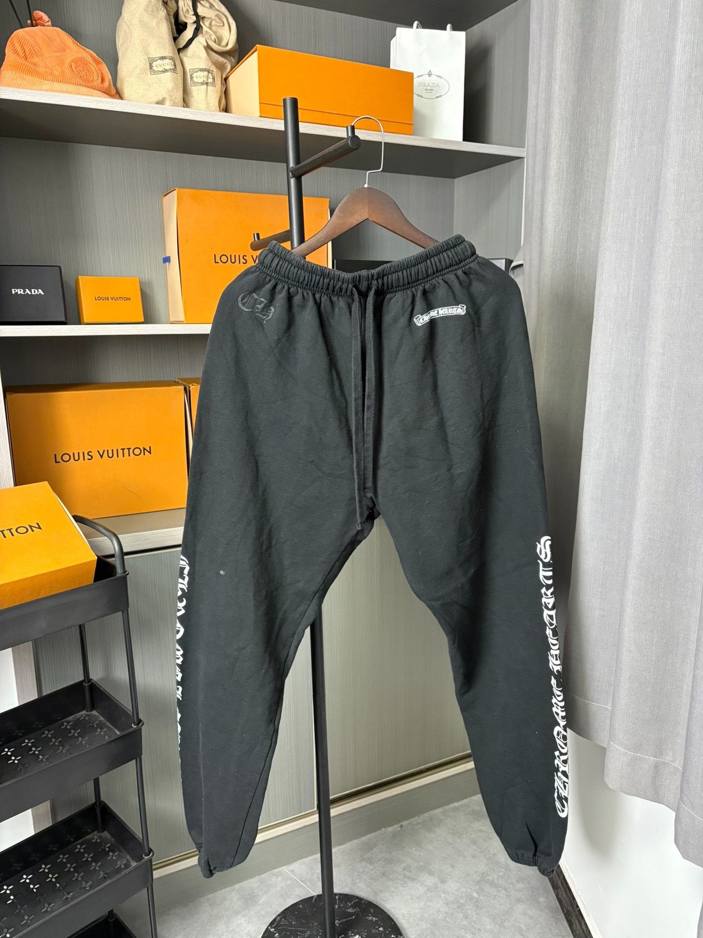 Chrome Hearts Chrome Hearts Retro Black Sweatpants L Men Size US 34 / EU 50 - 1 Thumbnail
