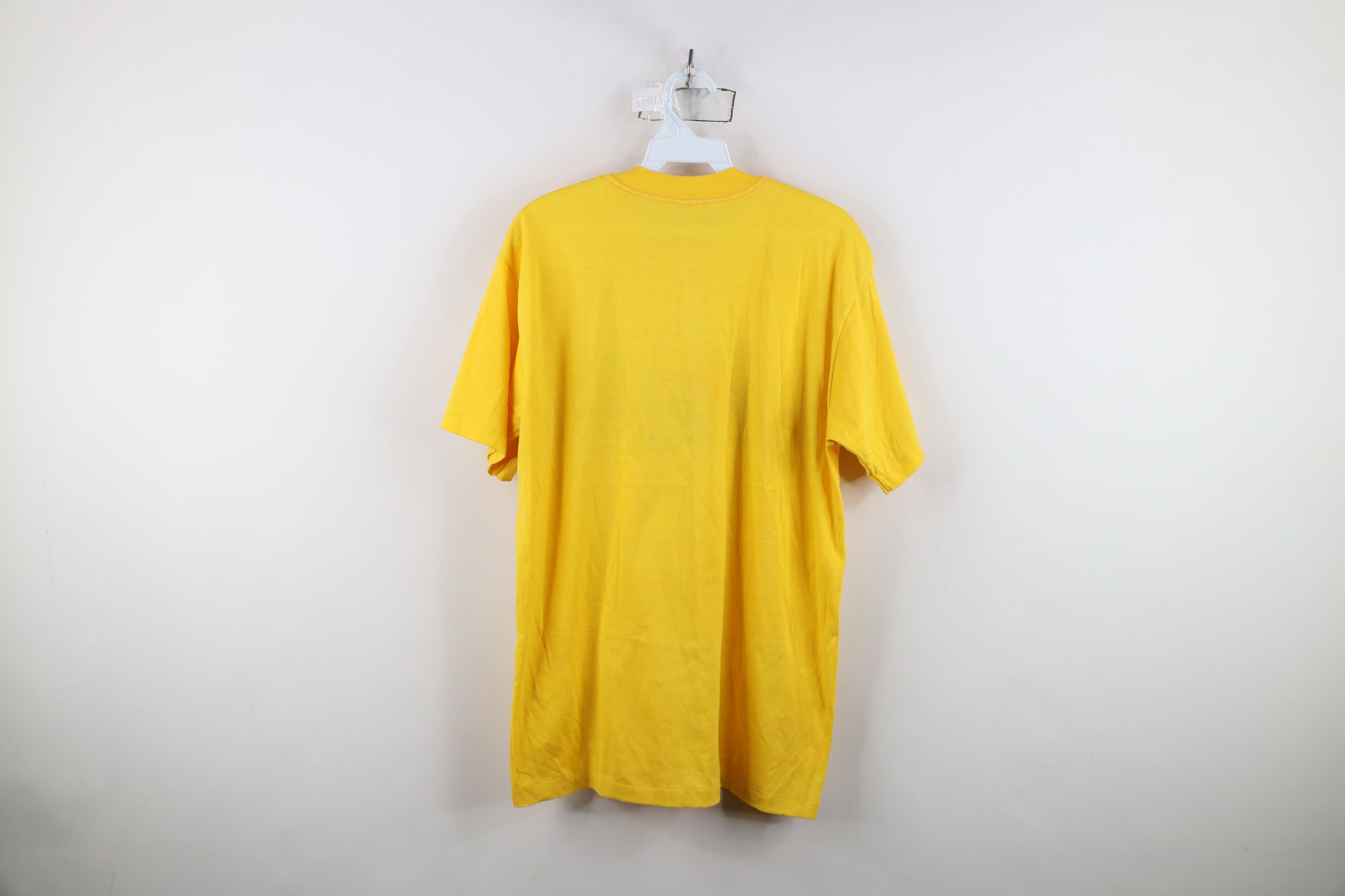 Vintage Vintage 70s Streetwear Beach Sunset Bird T-Shirt Yellow USA Size US M / EU 48-50 / 2 - 12 Thumbnail