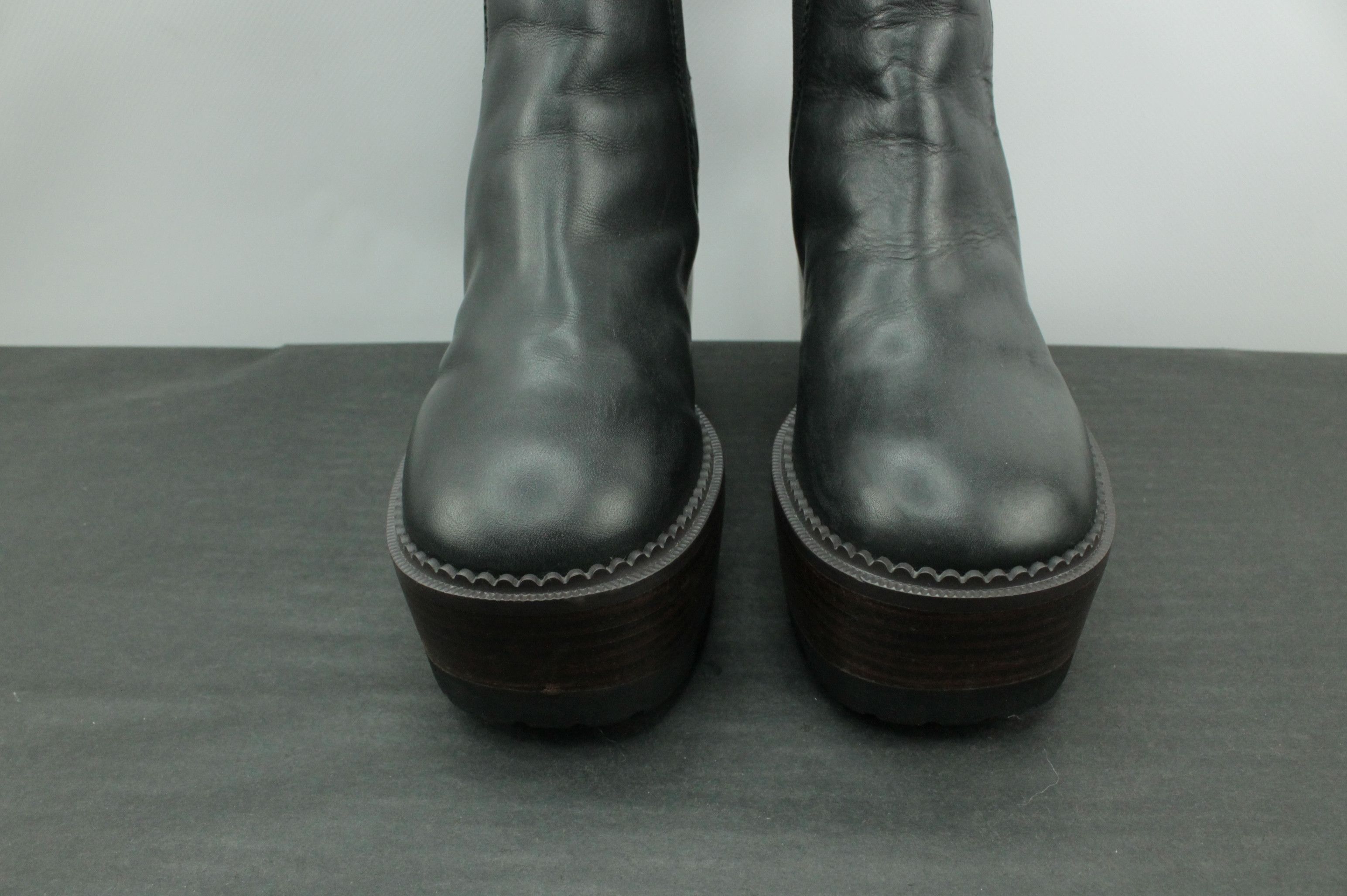 Chloe See By Chloé Block Heel Platform Black Leather Bootie Size US 5 / IT 35 - 4 Thumbnail