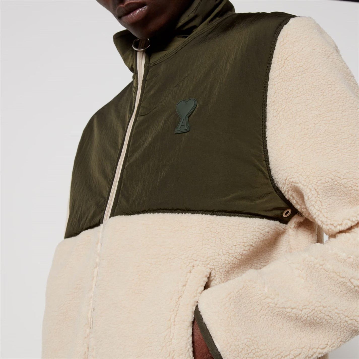 Amiri o1g2r1mq0326 Sherpa Zipped Jacket in Khaki/Ivory Size US M / EU 48-50 / 2 - 4 Thumbnail