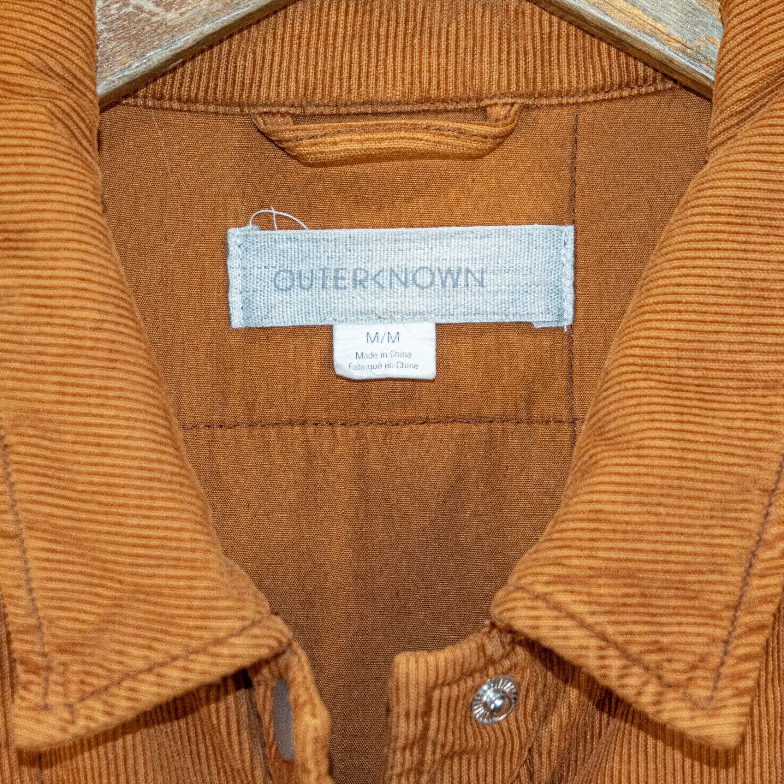 Outerknown OUTERKNOWN Women's Lou Corduroy Puffer Jacket in light Brown Size M / US 6-8 / IT 42-44 - 3 Thumbnail