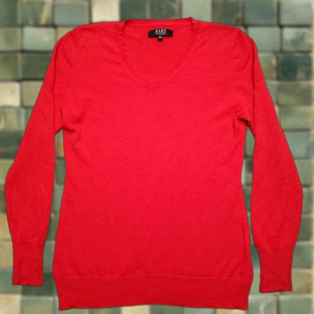 Vintage VINTAGE Alex Marie Sweater Womens XL Red Cashmere Wool V-Neck Classic Luxury Pullover Knit Solid Pattern Mens? Women? Size XL / US 12-14 / IT 48-50 - 1 Thumbnail