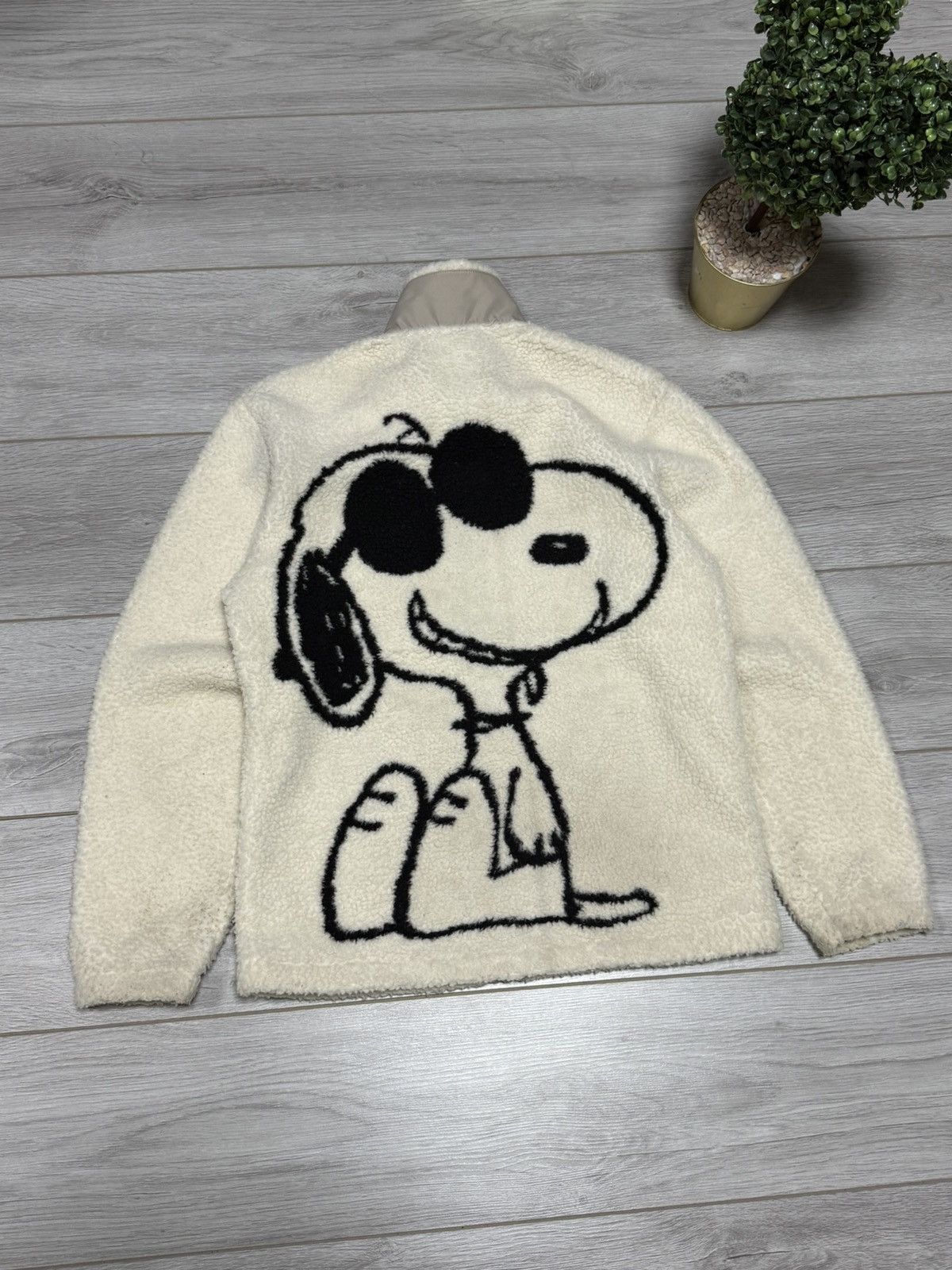H&M × Peanuts Peanuts X H&M Snoopy fleece winter jacket sherpa Size US S / EU 44-46 / 1 - 1 Thumbnail