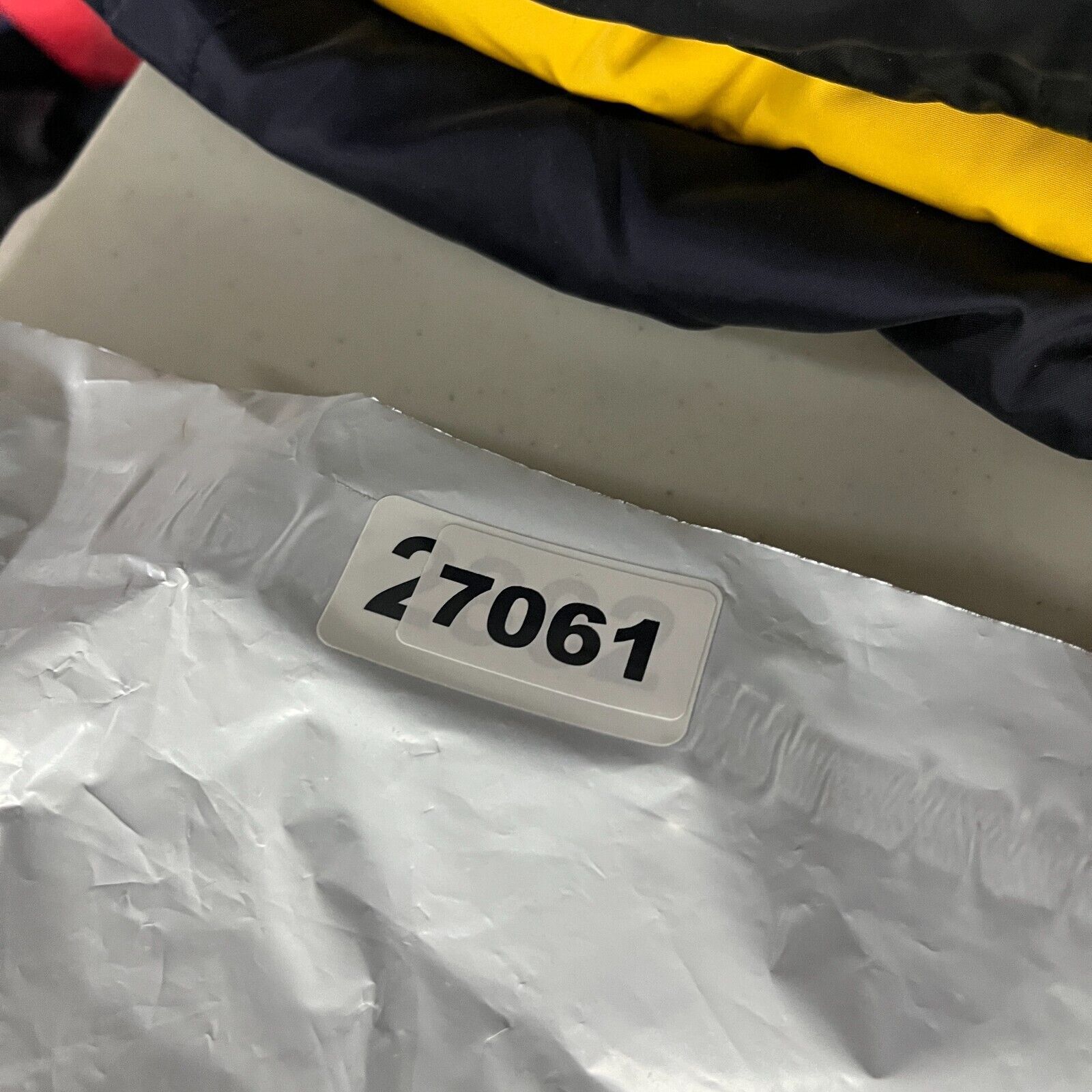 Nike × Vintage Vintage Y2K Nike Swoosh Windbreaker Track Jacket Medium Size US M / EU 48-50 / 2 - 12 Thumbnail