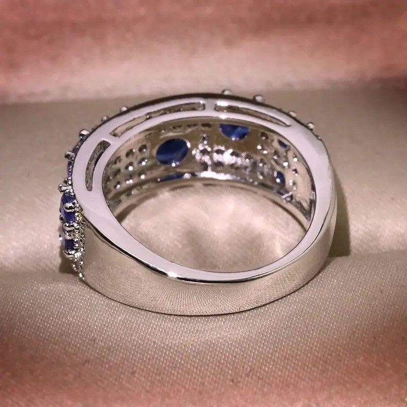 Jewelry × Vintage Huitan Dazzling Blue/White CZ New Ring Size ONE SIZE - 3 Thumbnail